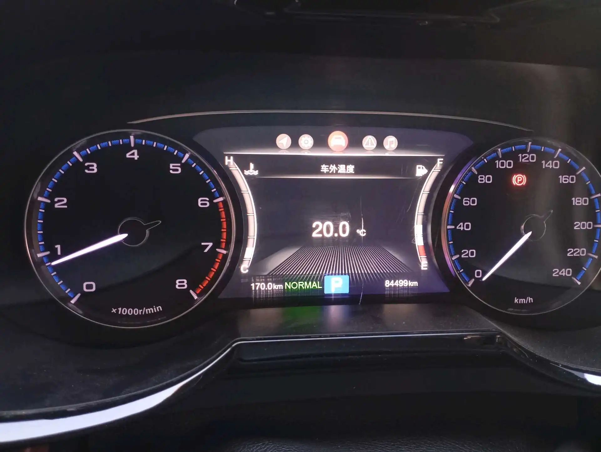 GAC Trumpchi GS8 2017