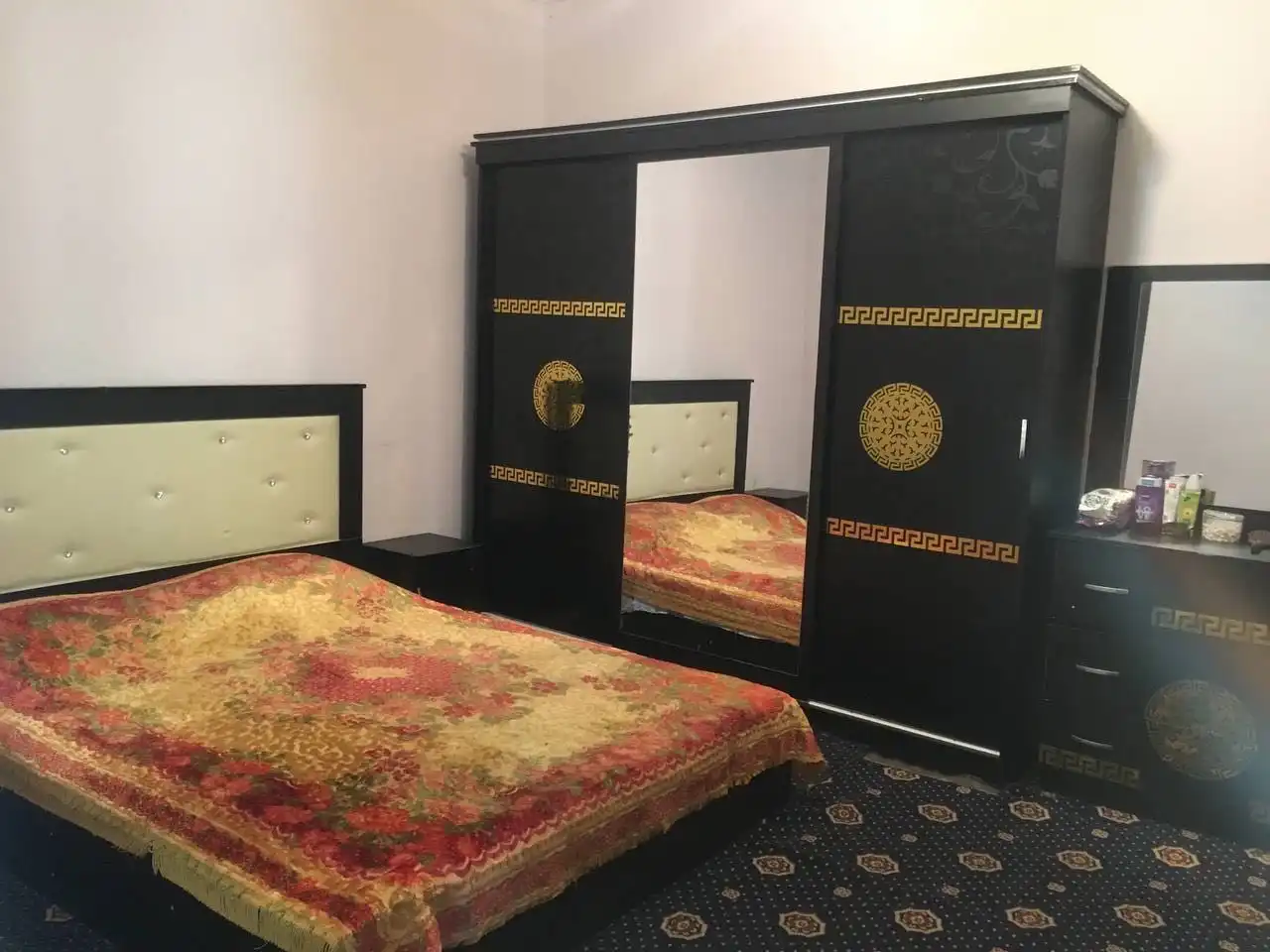 1 этажный, 6-комн. дом, 200 м², 4 соток, Сино
