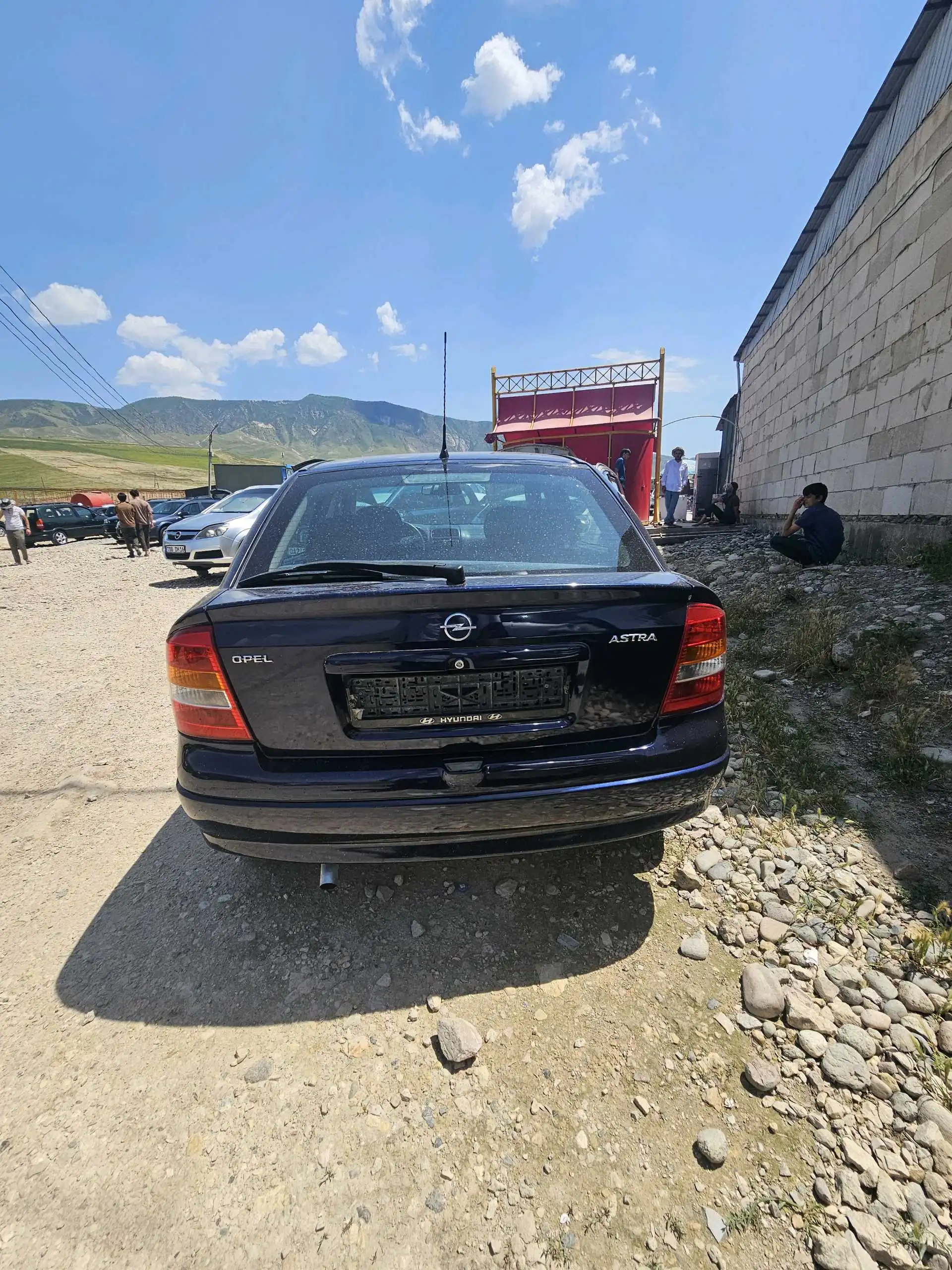 Opel Astra j 1998