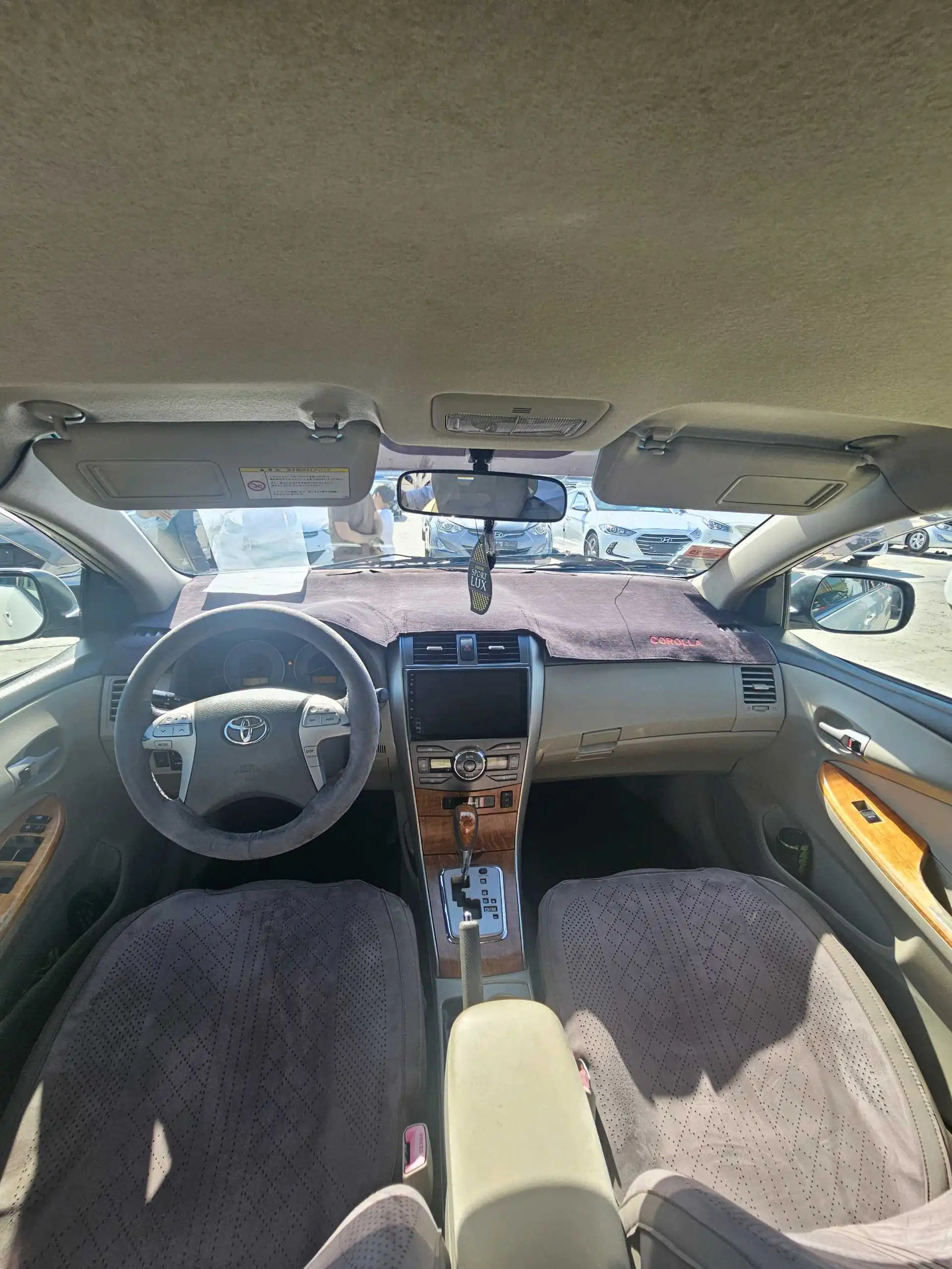 Toyota Axio 2011
