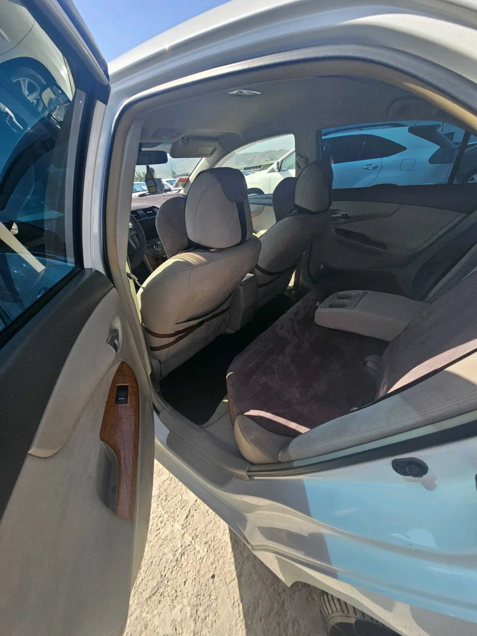 Toyota Axio 2011