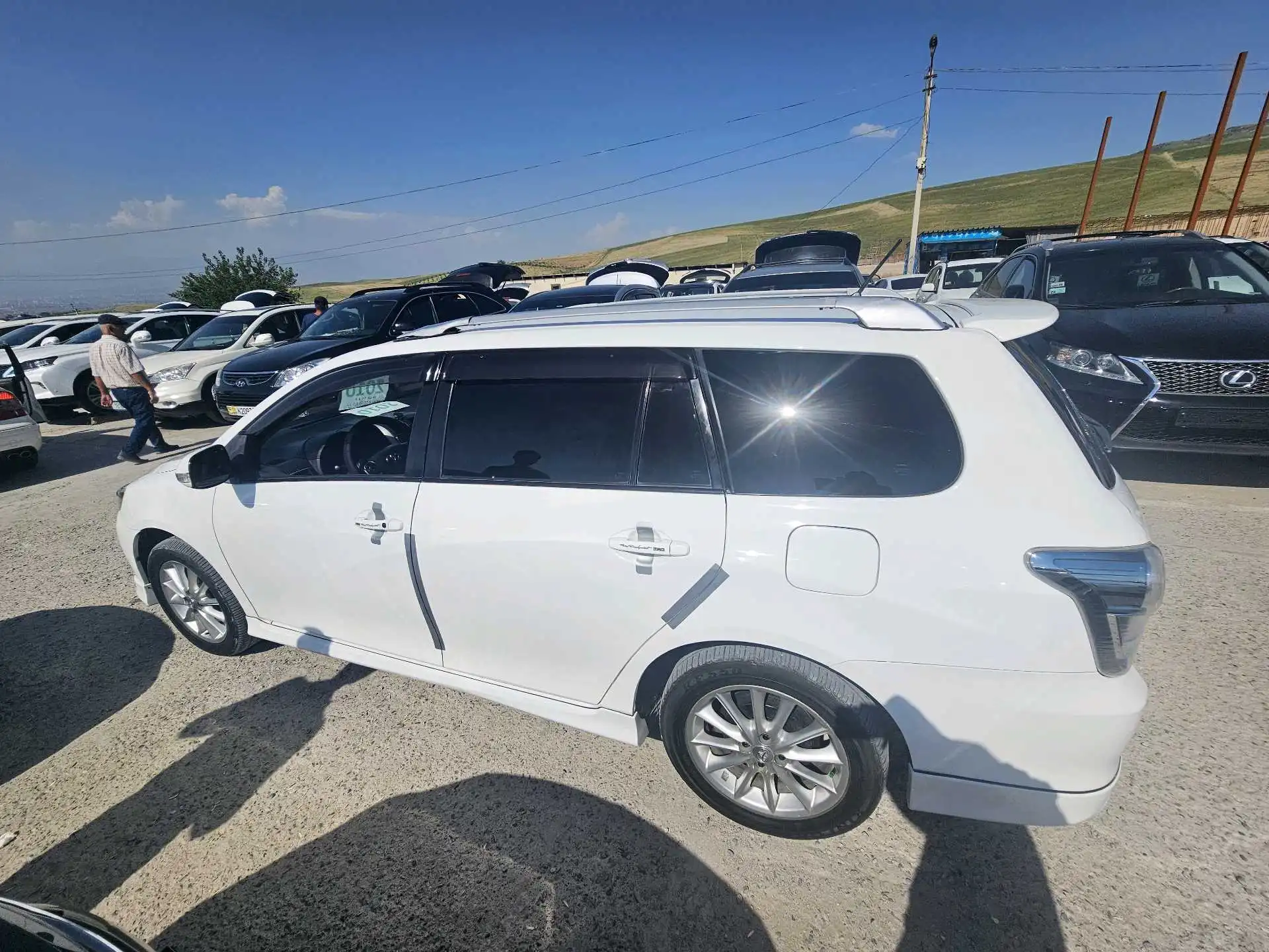 Toyota Fielder 2010