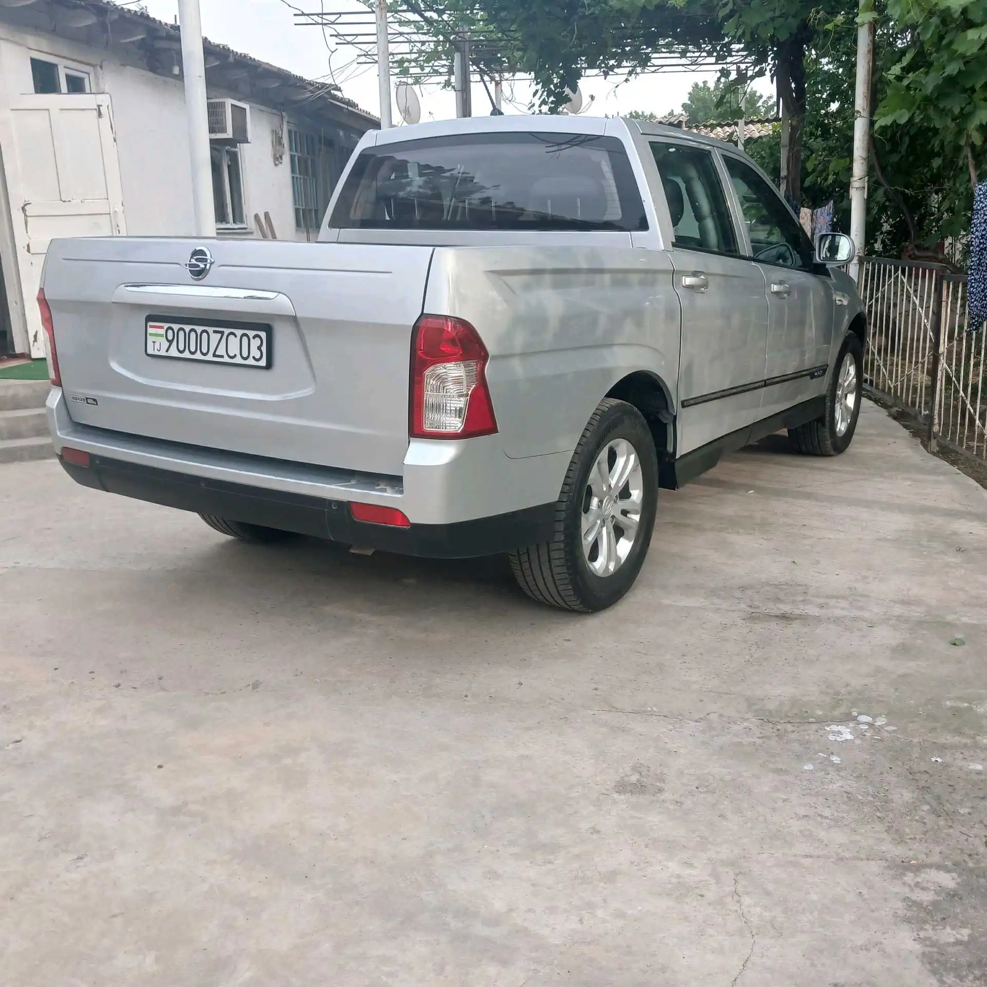 Ssang yong Korando family 2014