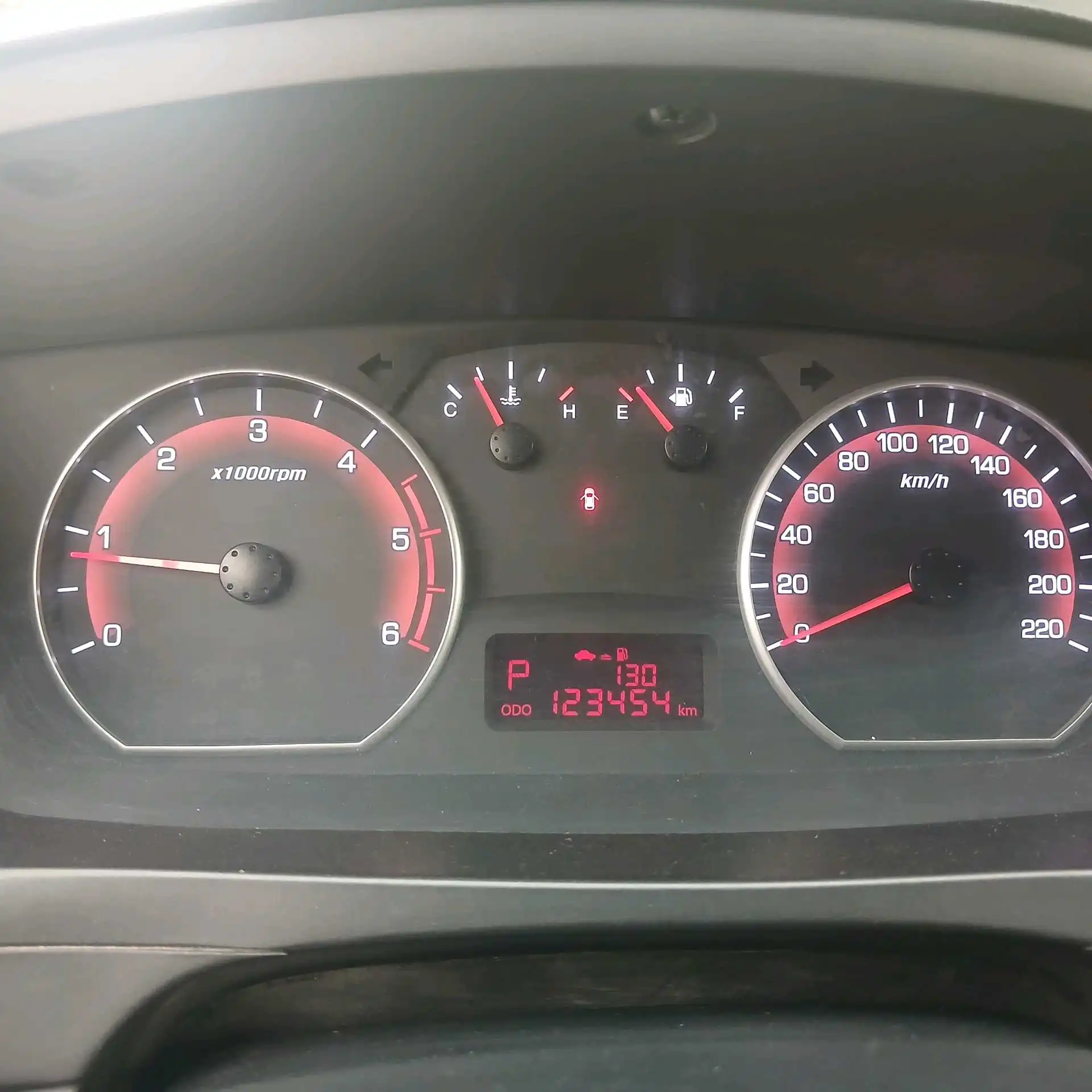 Ssang yong Korando family 2014