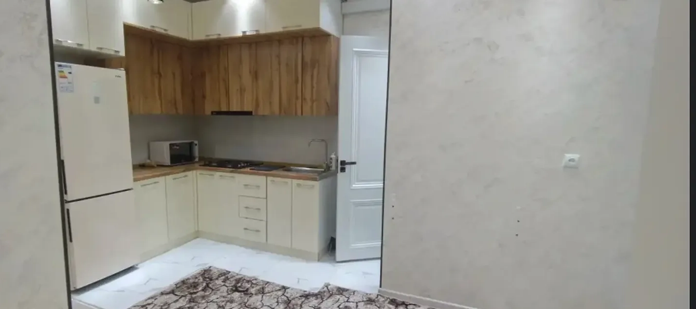 2-комн. квартира, 16 этаж, 70м², И Сомони Садбарг — фото 3