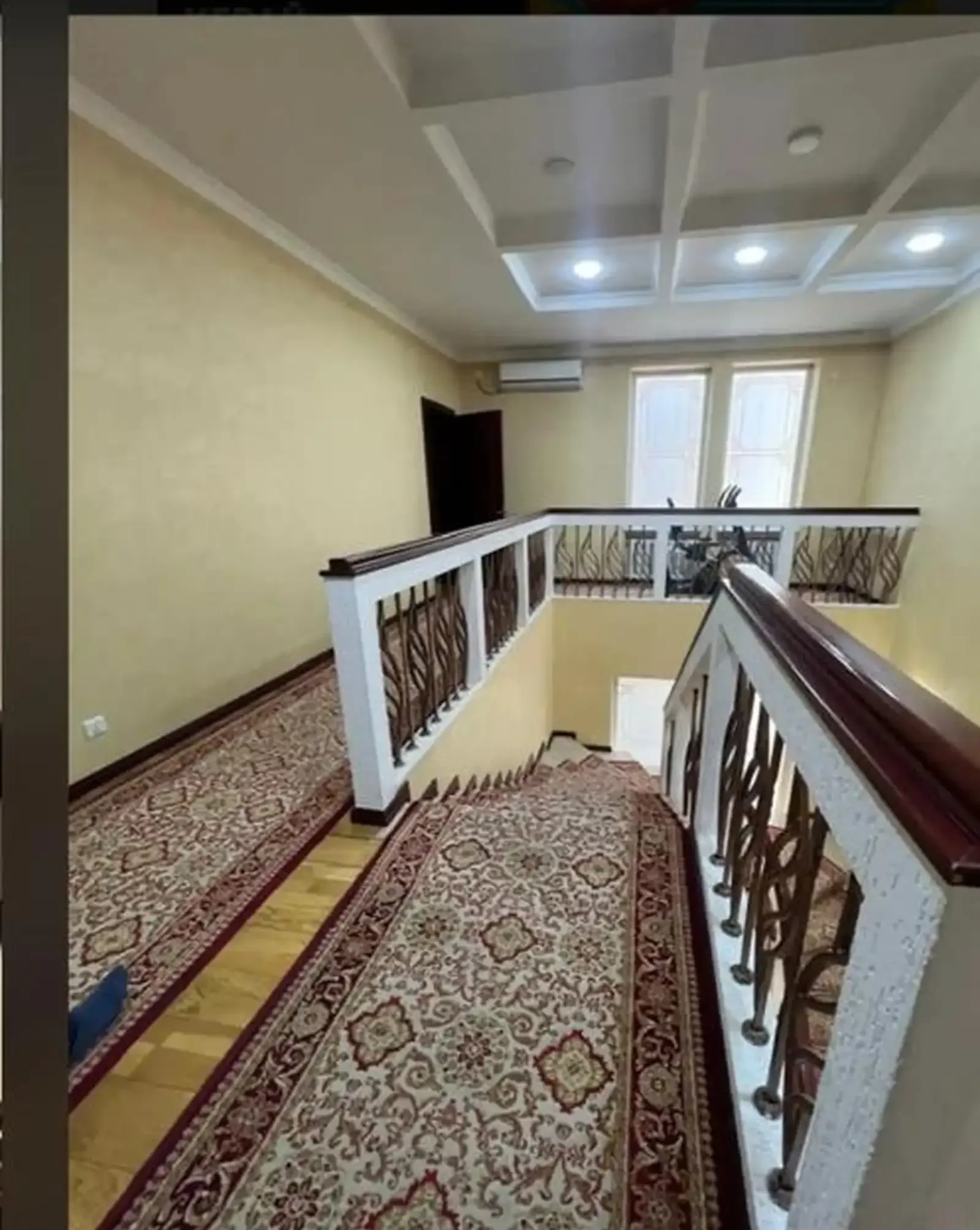 2-этажный, 10 комнатный дом, 550 м², Сомони — фото 5