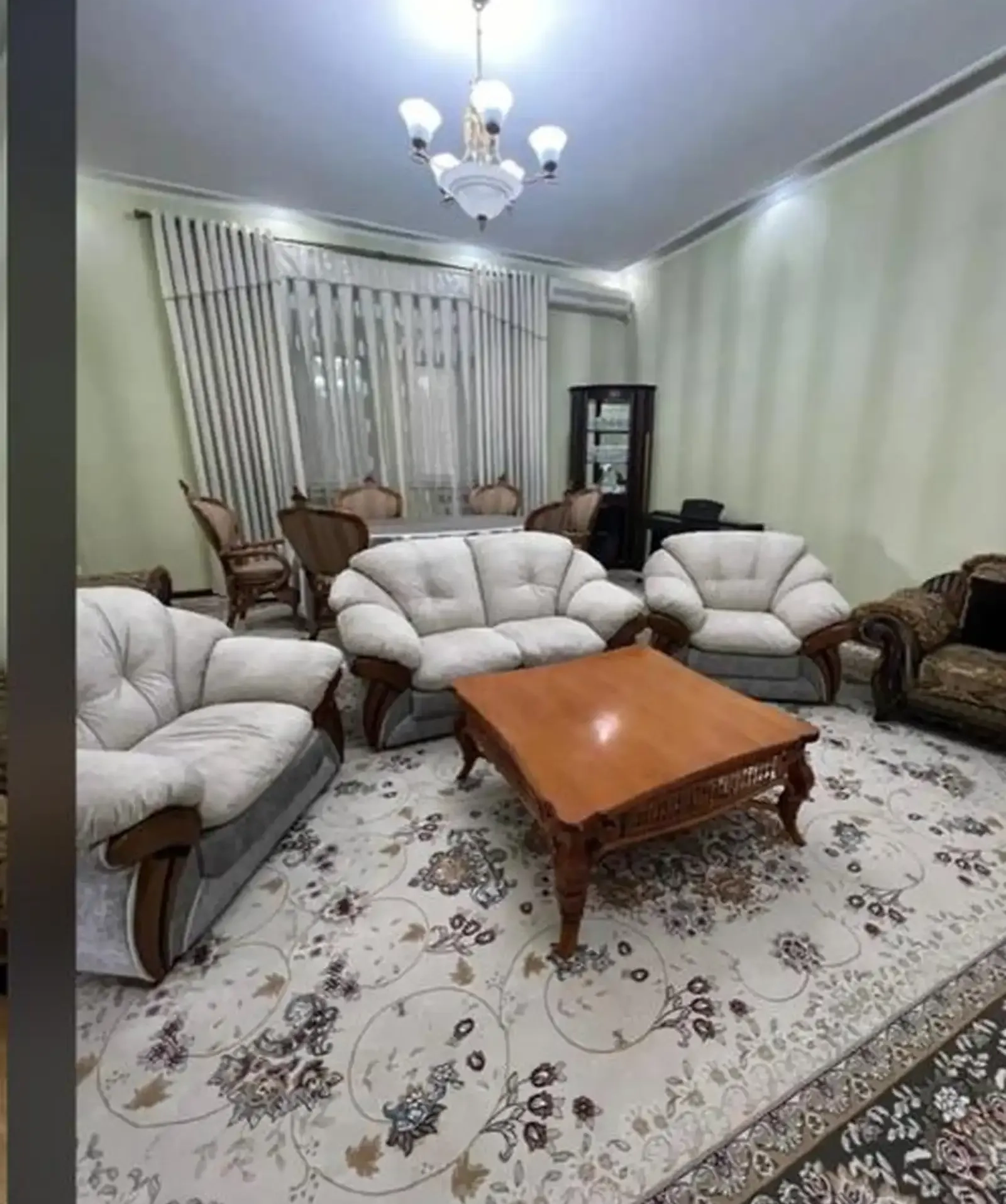 2-этажный, 10 комнатный дом, 550 м², Сомони — фото 8