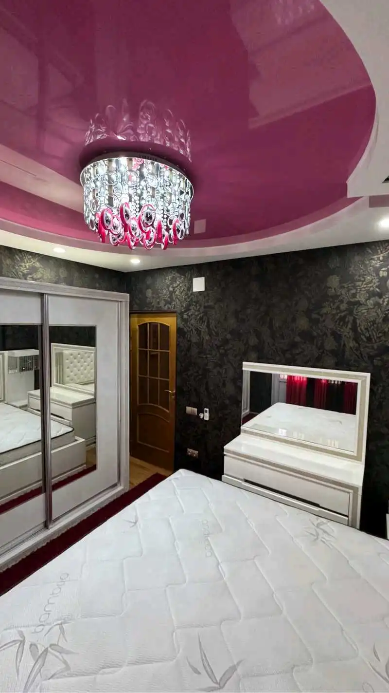 3-к квартира, 3 этаж, 80 м², Аэропорт