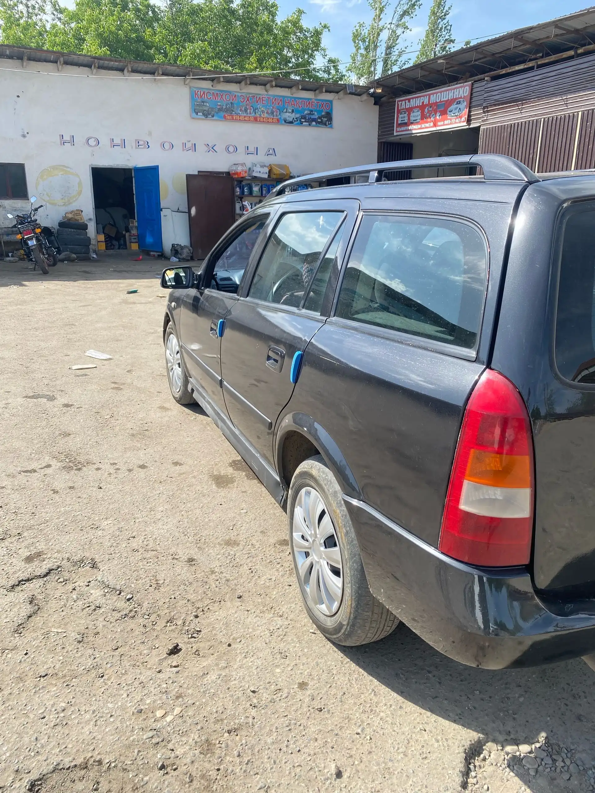 Opel Astra j 2000