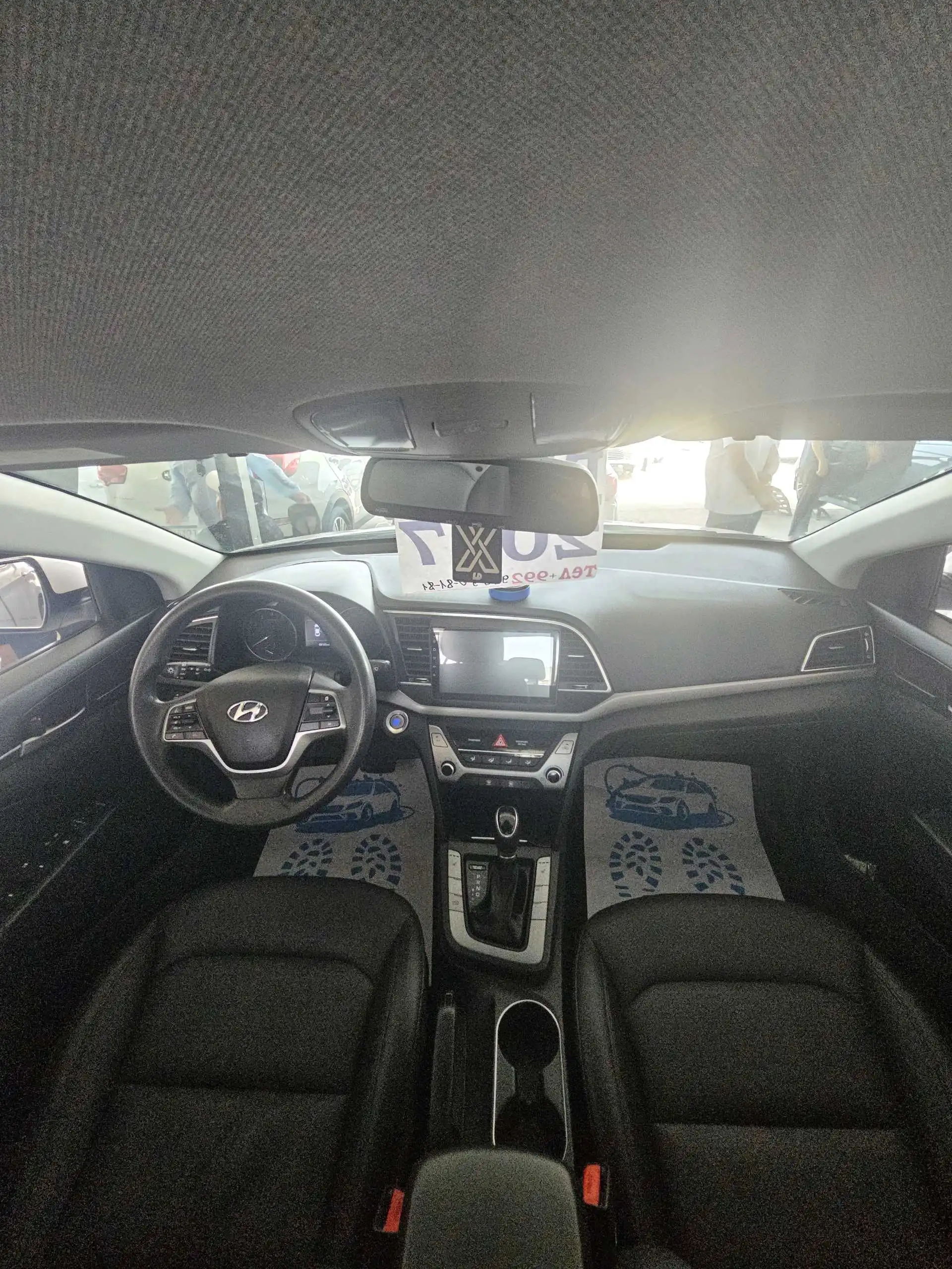 Hyundai Avante 2017 — фото 3
