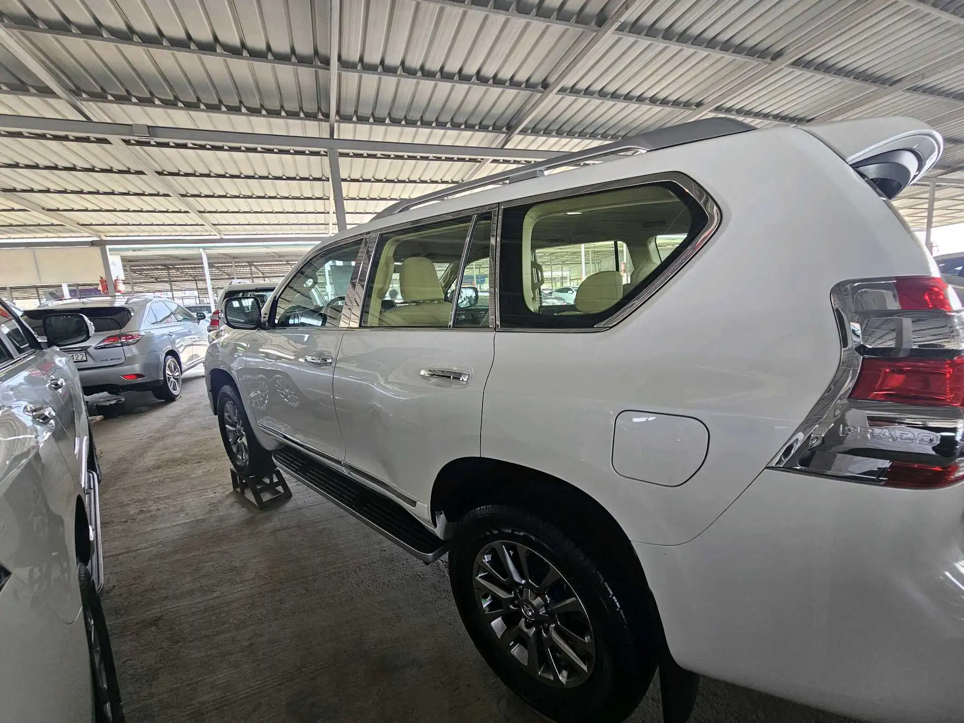 Toyota Land cruiser prado 2015