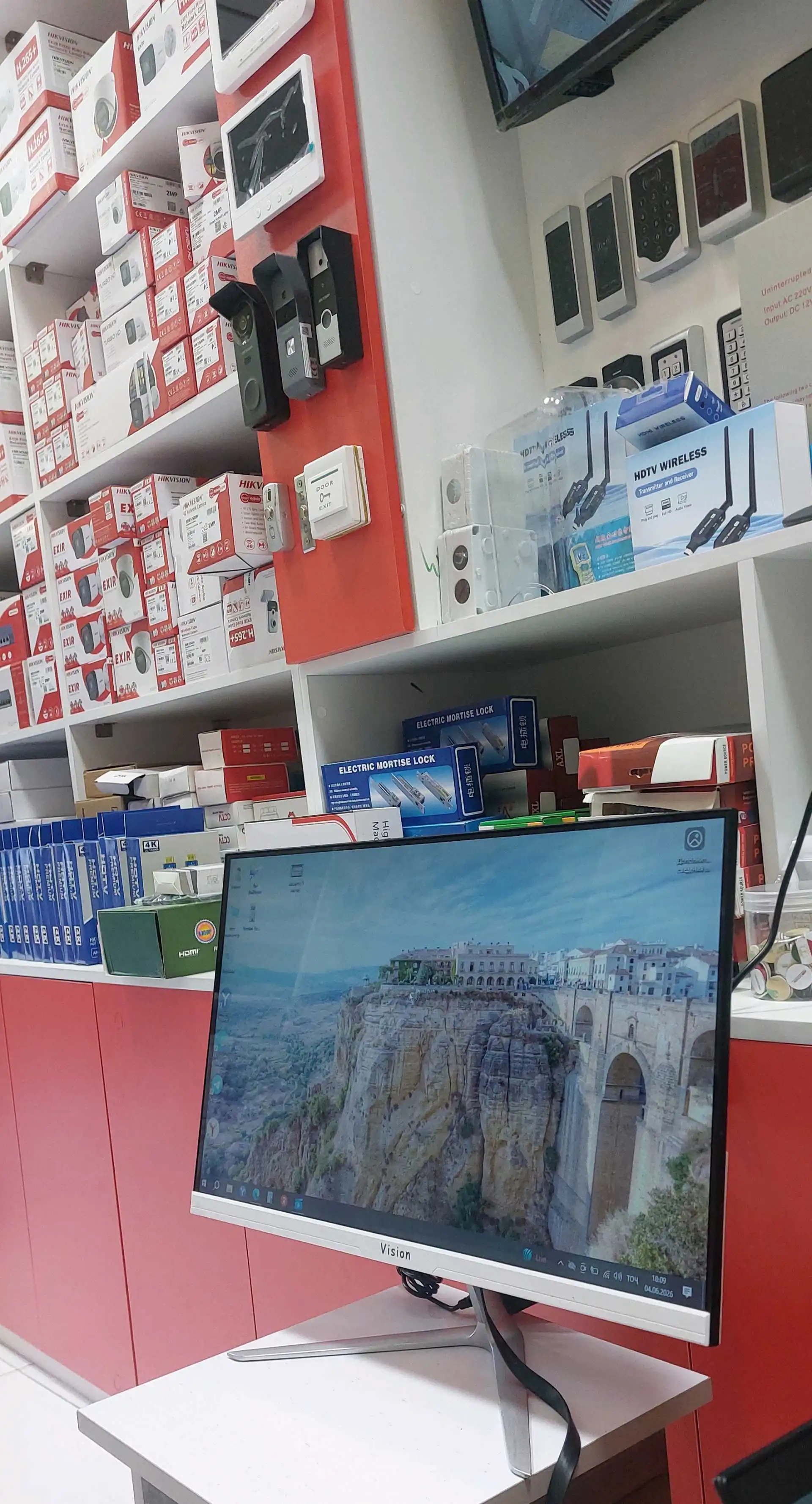 Монитор Vision 24" Full HD 