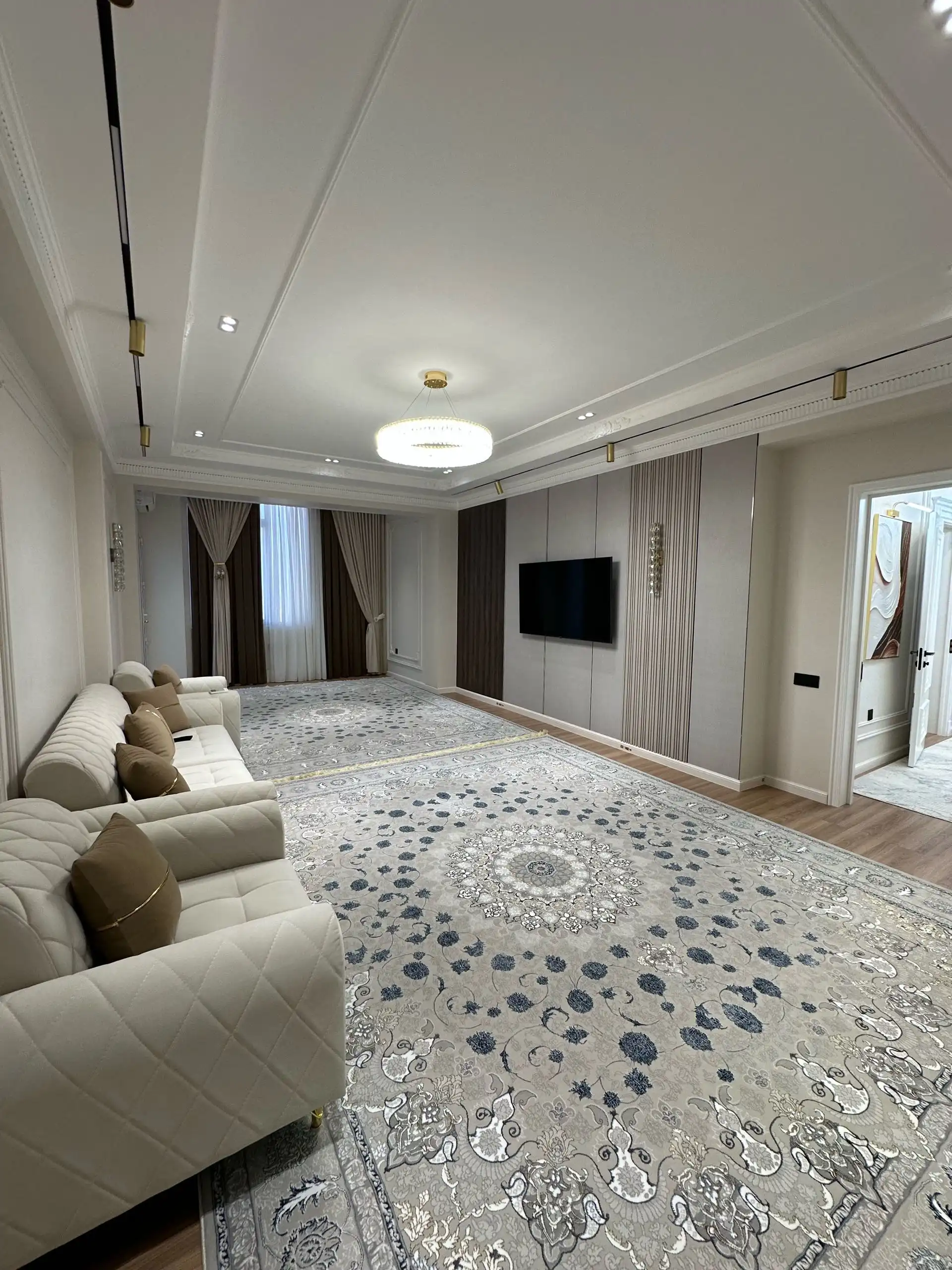 2-к квартира, 16 этаж, 93 м², скори — фото 2