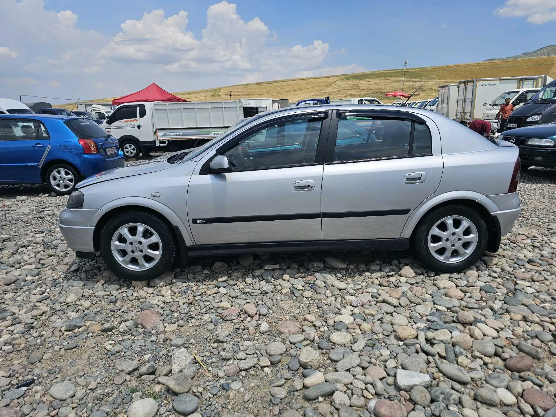 Opel Astra j 2002