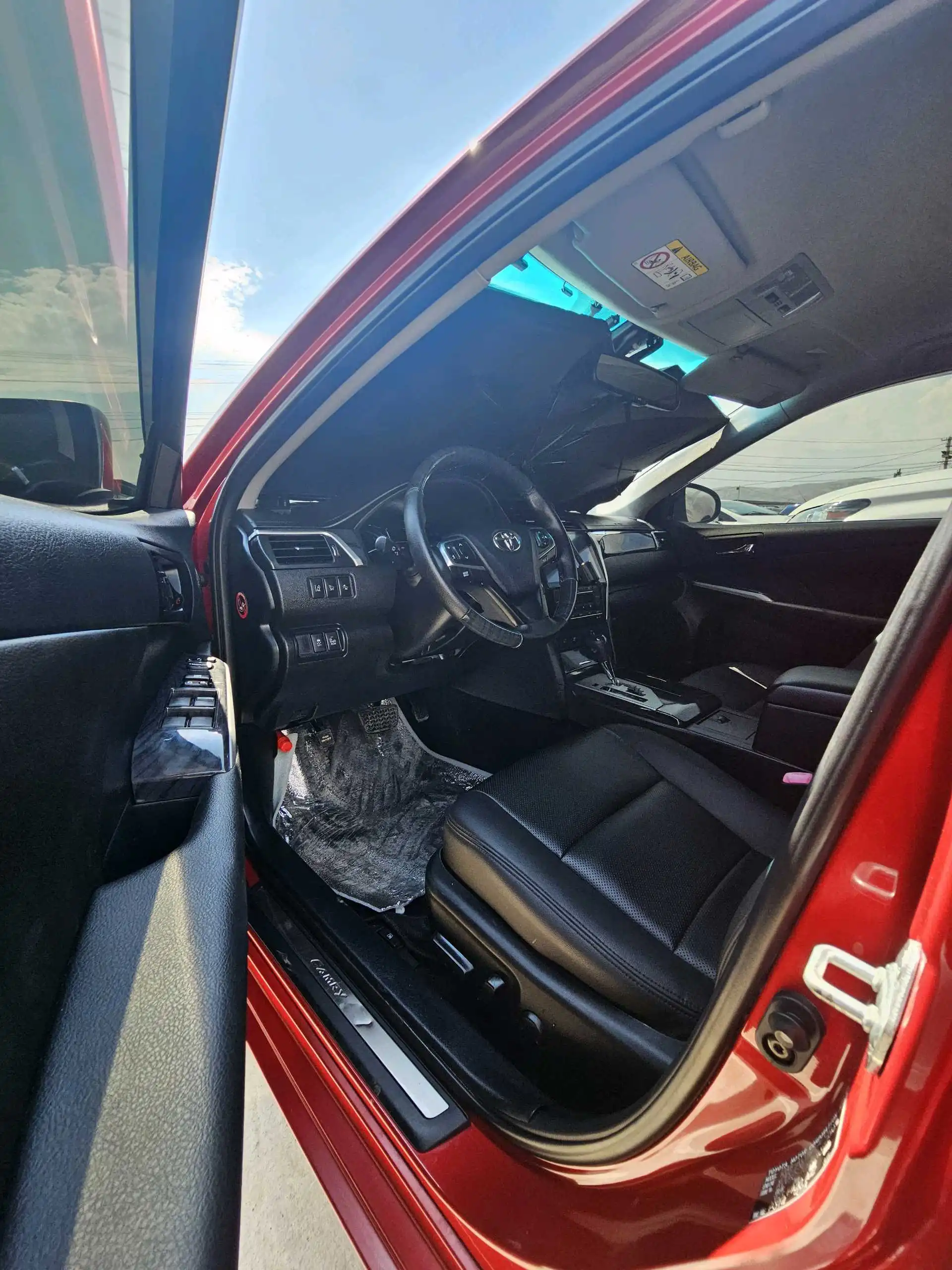 Toyota Camry 2015 — фото 6