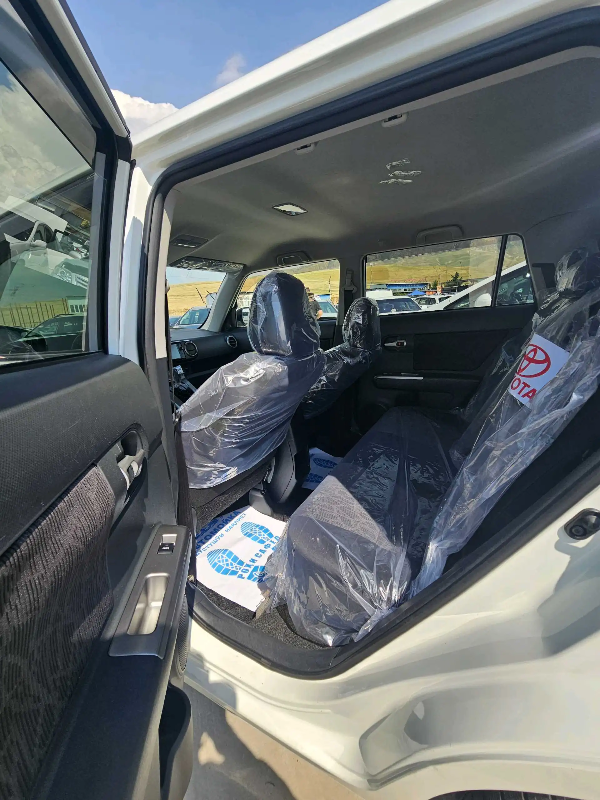 Toyota Rumion 2015