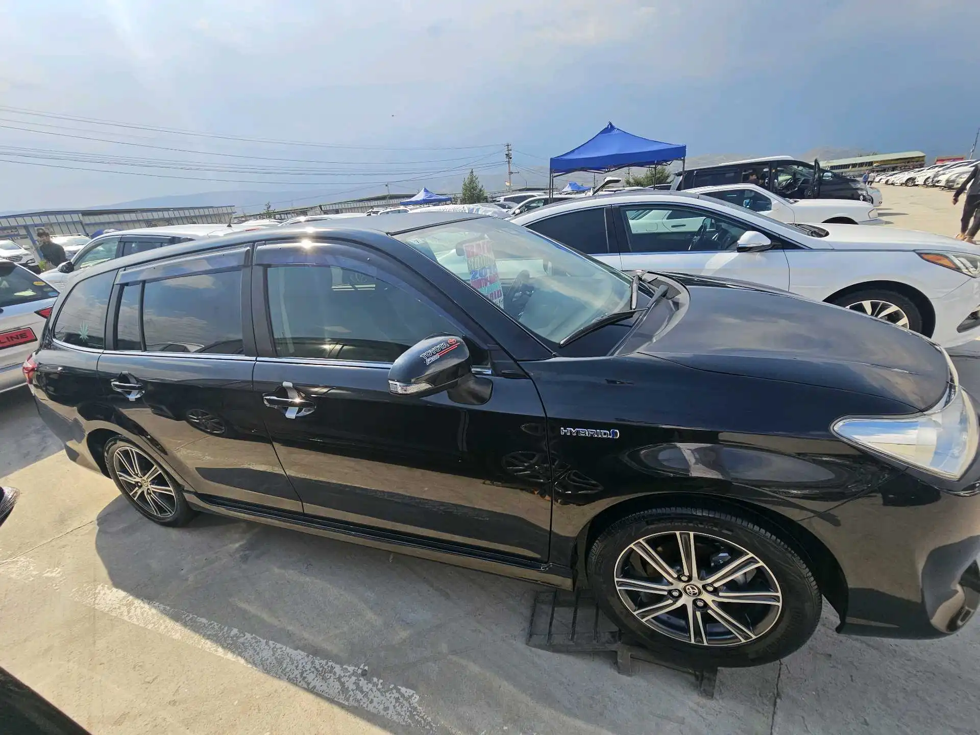 Toyota Fielder 2016