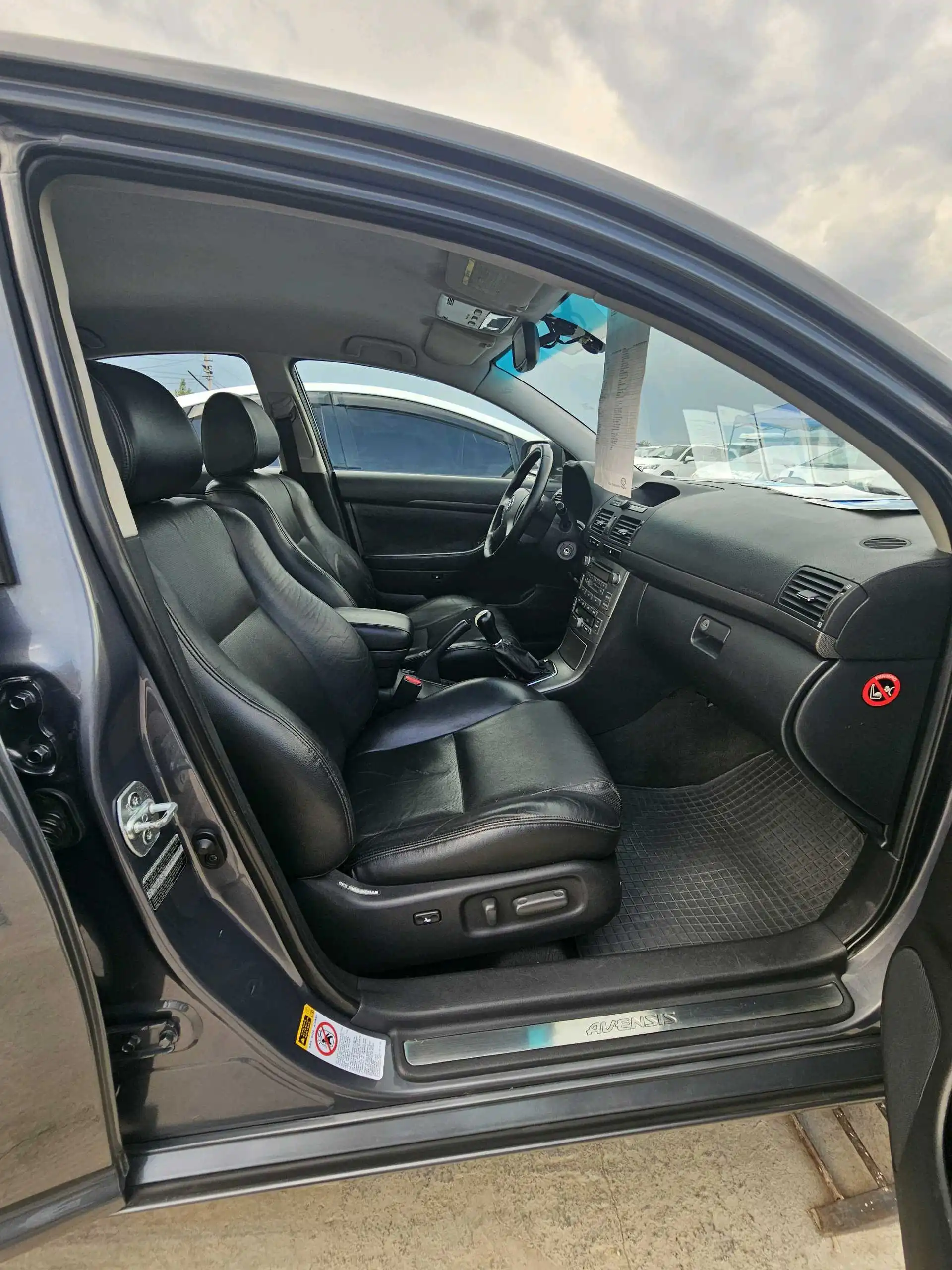 Toyota Avensis 2008