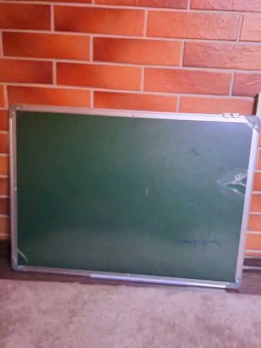Магнитно- Маркерная доска 60×90 двусторонняя