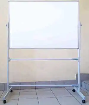 Подставка на колёсиках для доски