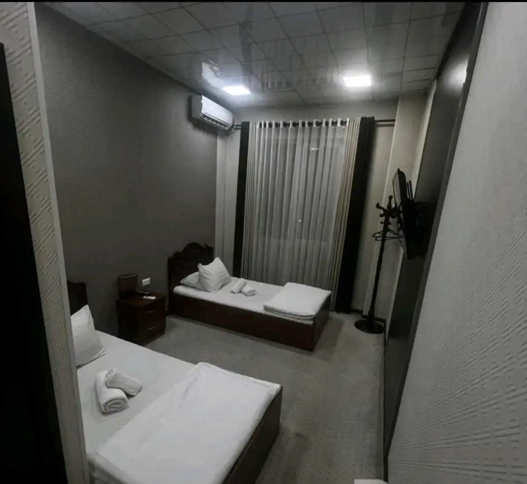 2-к квартира, 3 этаж, 400 м², Фирдавси