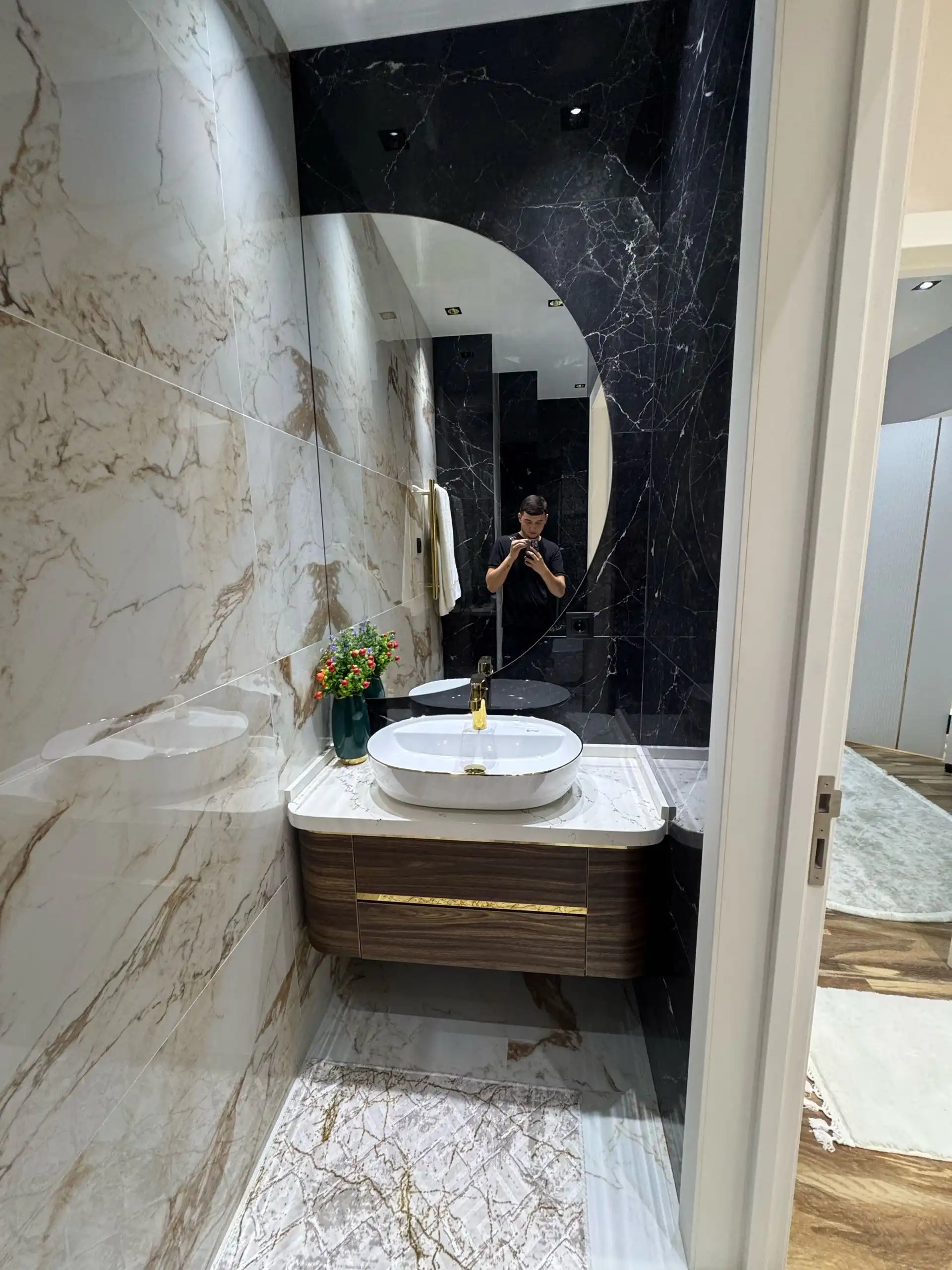 2-к квартира, 17 этаж, 98 м², Шохмансур Спартак