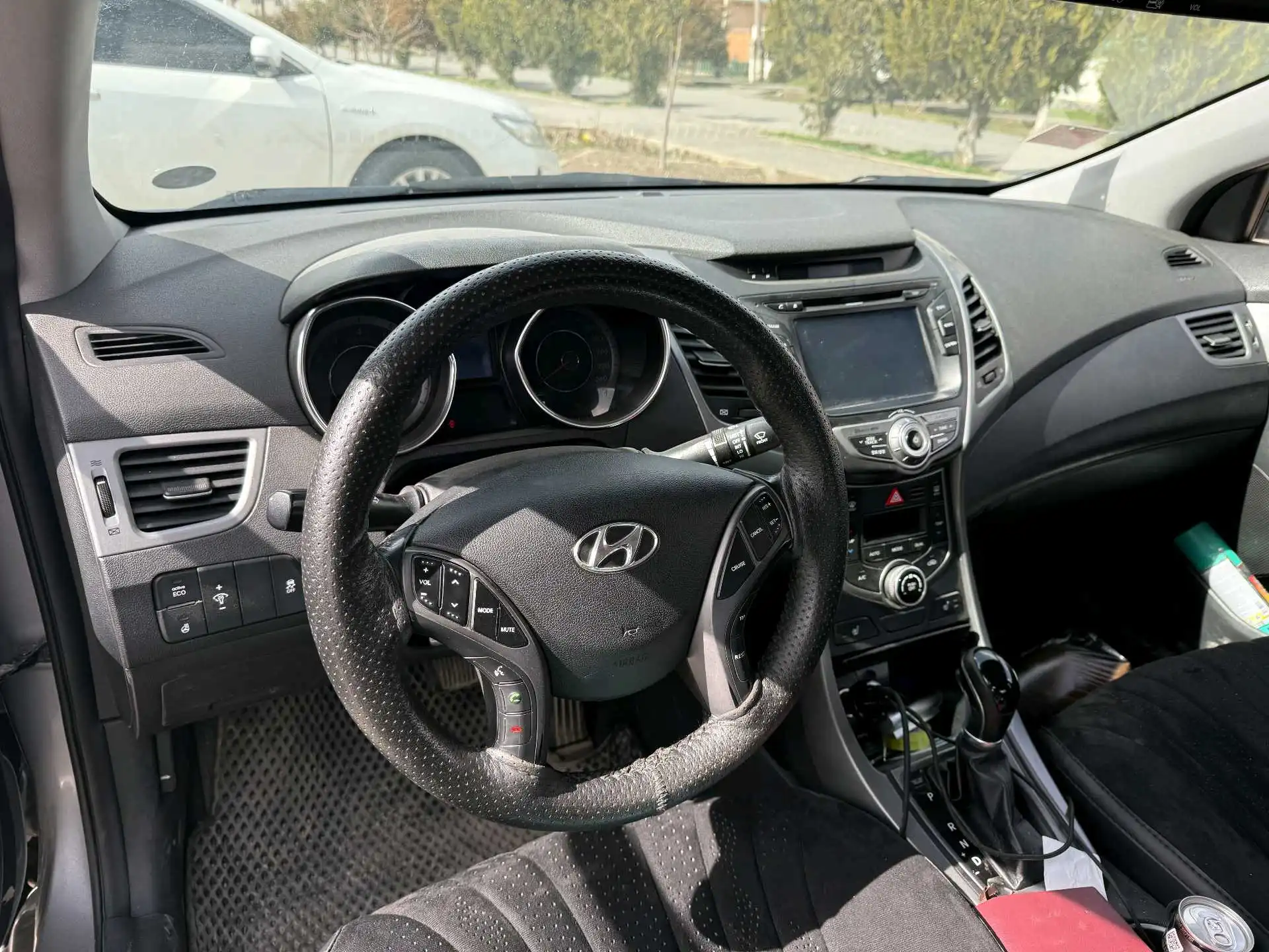 Hyundai Avante 2014