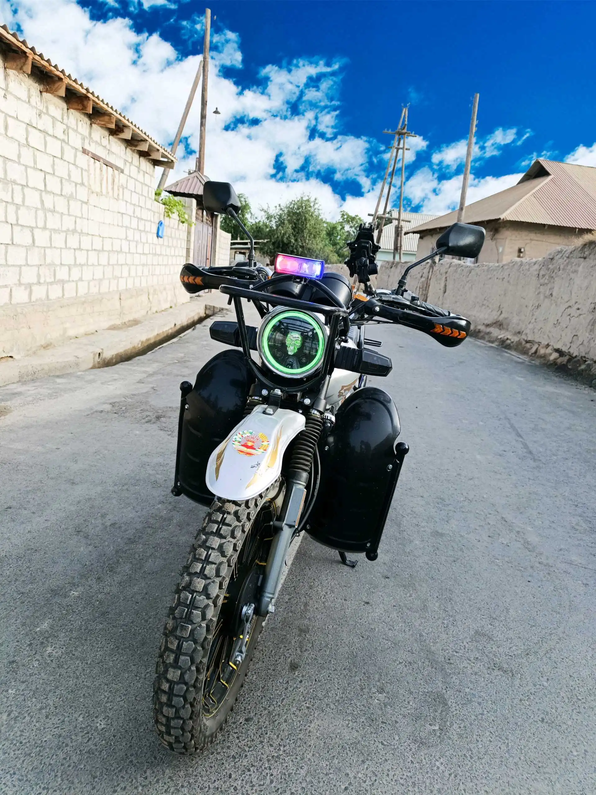 Мотоцикл 250 куб