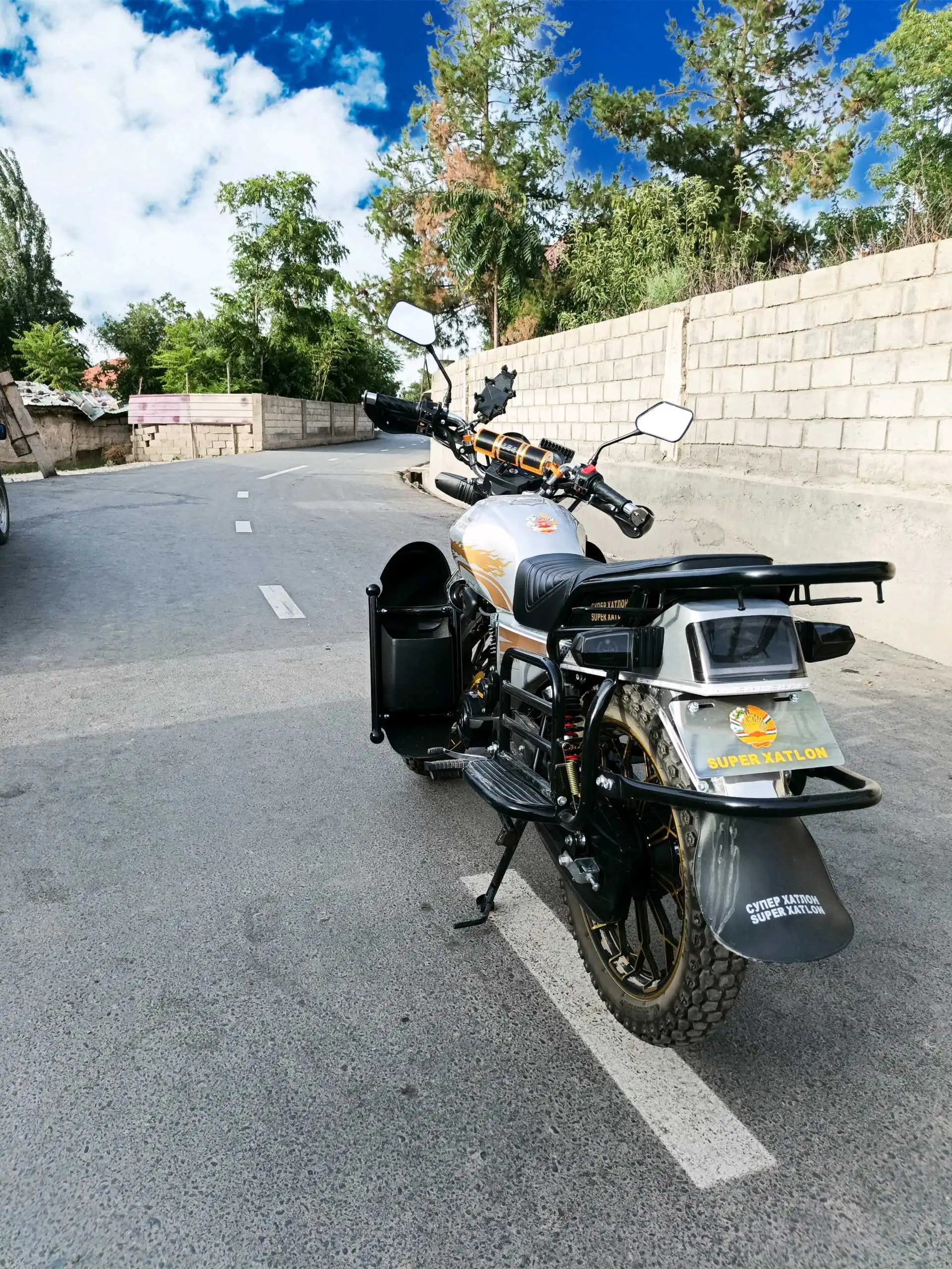 Мотоцикл 250 куб