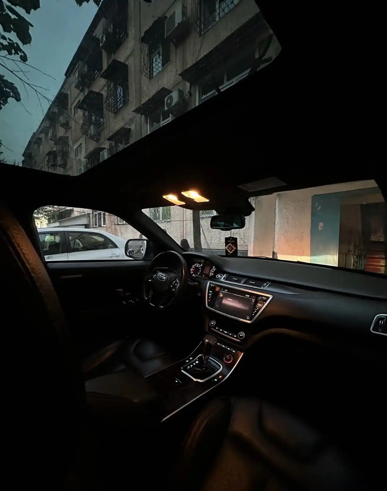 Landwind X8 2015