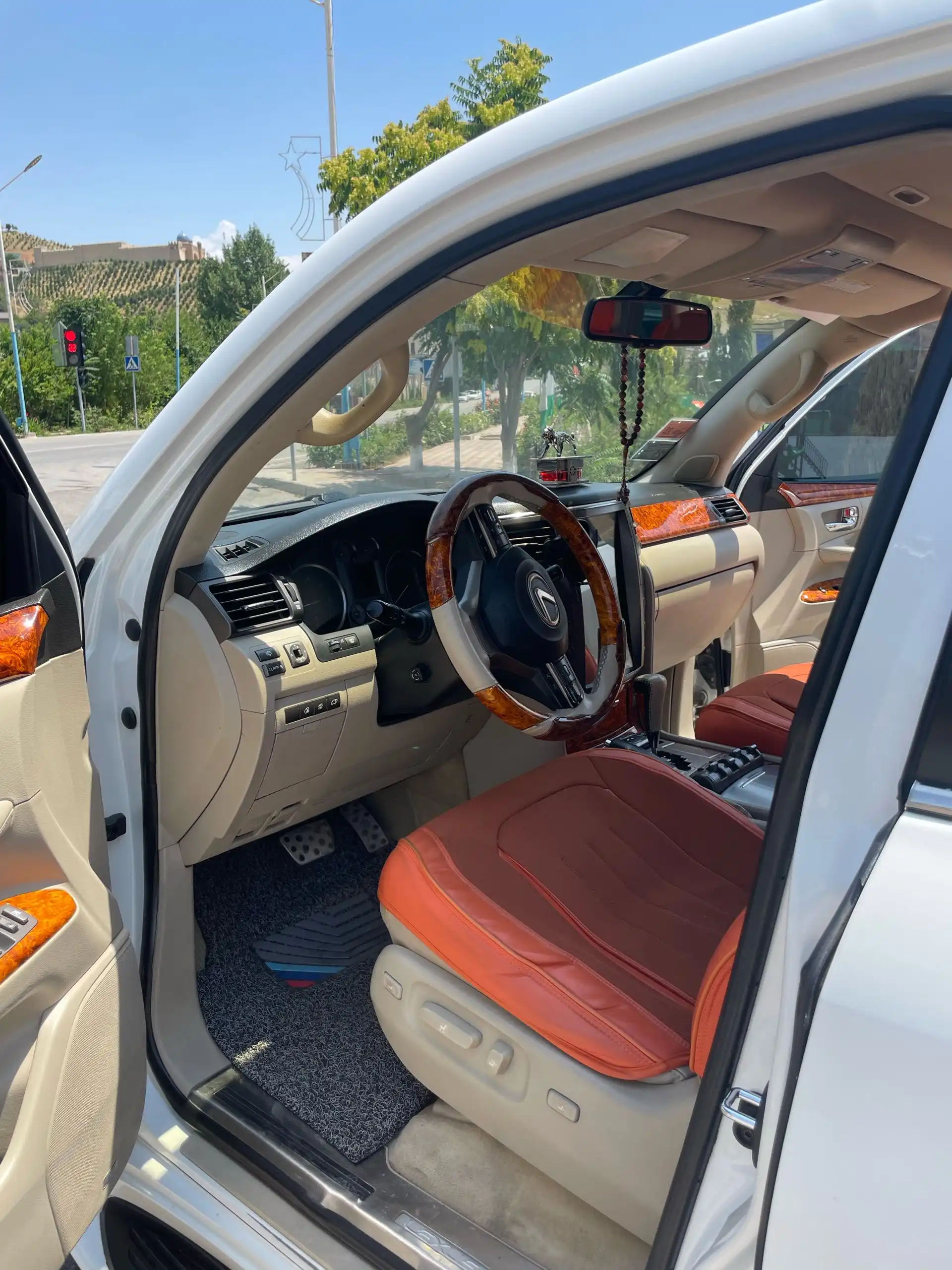 Lexus Lx series 2008