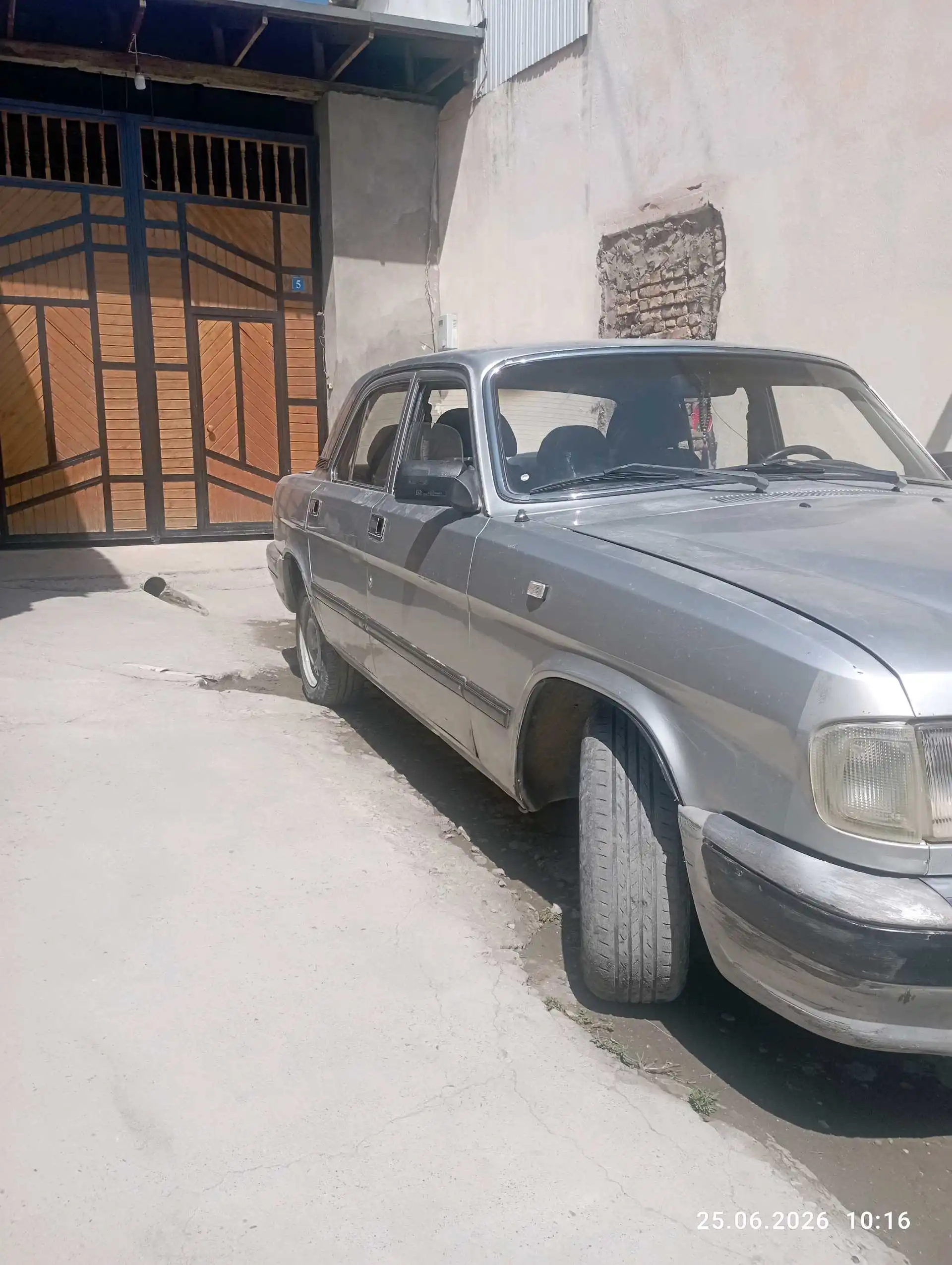 Газ 3110 2003