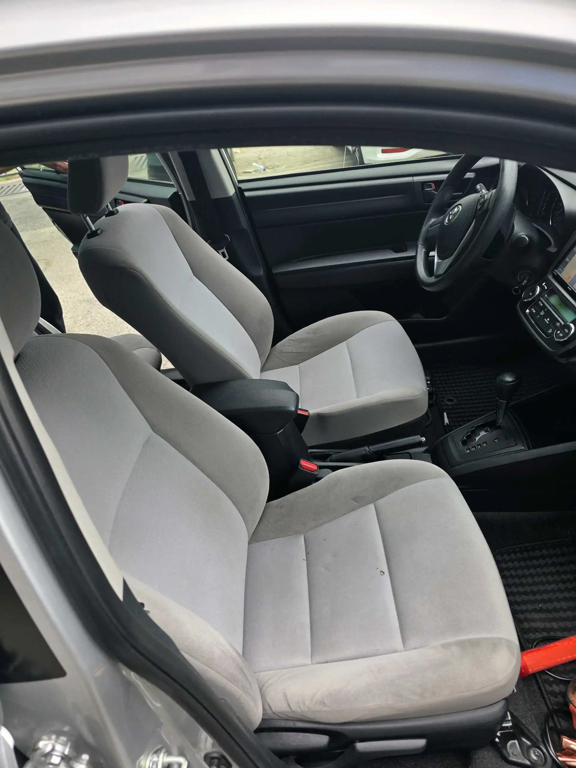Toyota Axio 2015