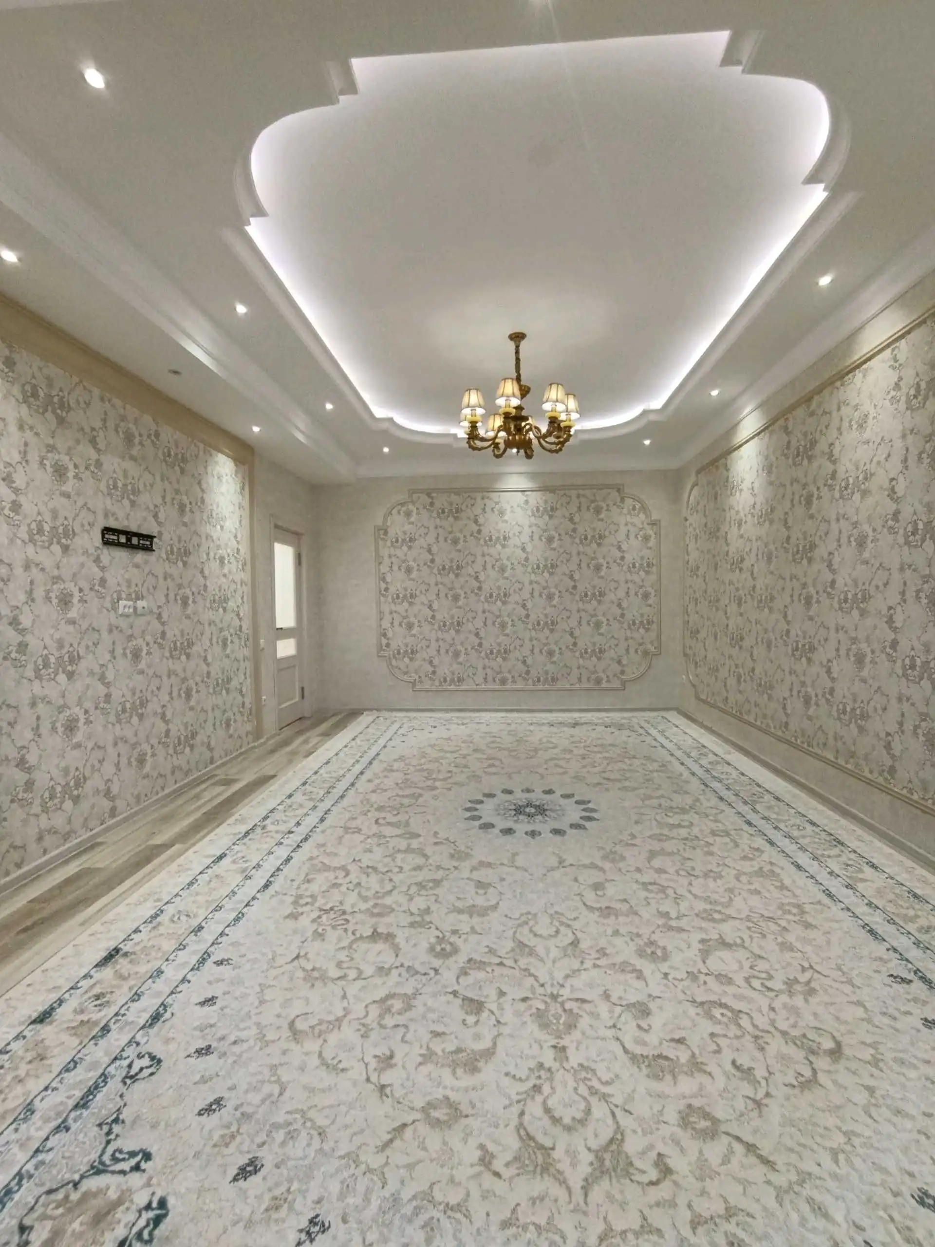 2-к квартира, 6 этаж, 73 м², Сино