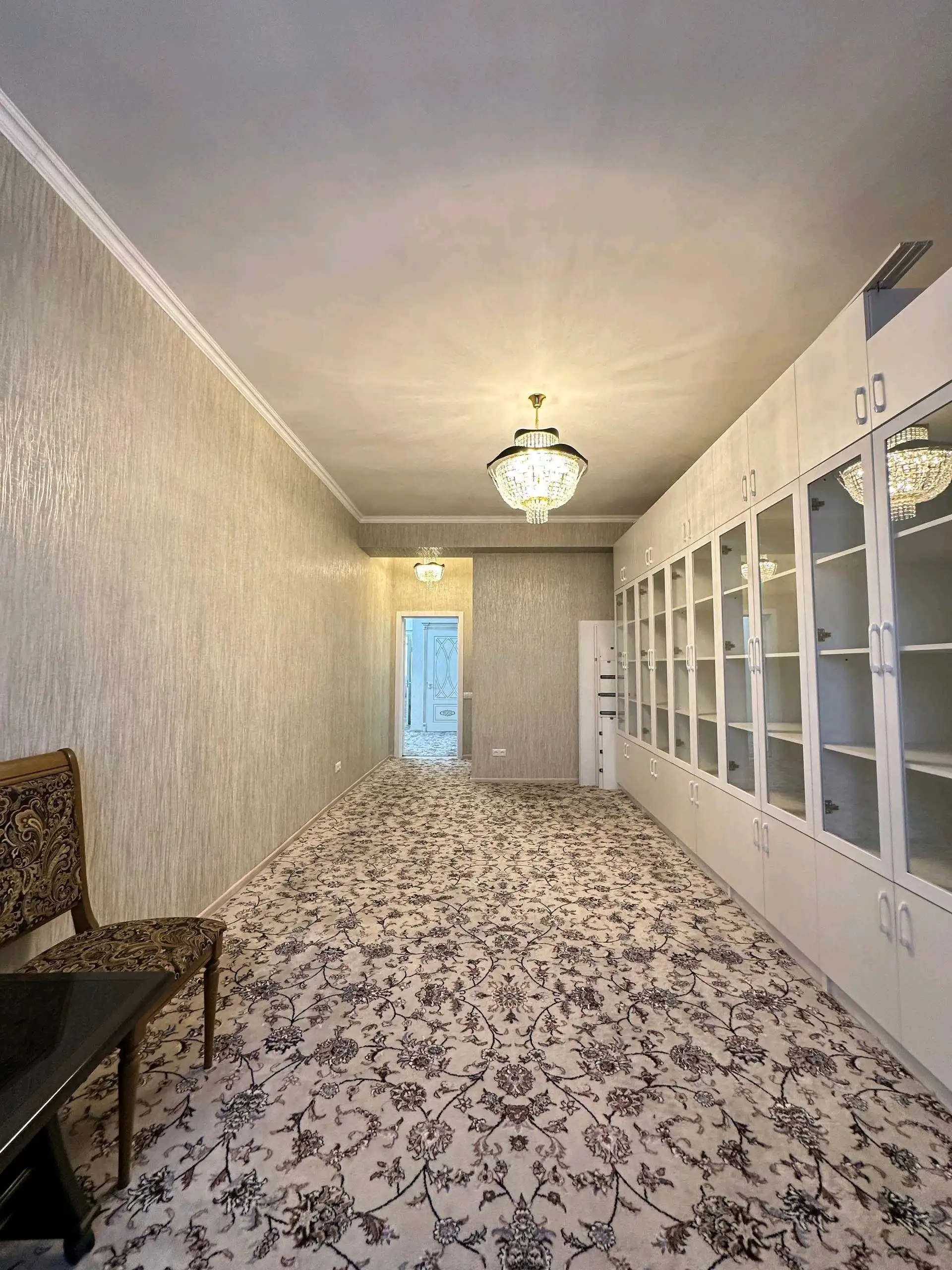 4-к квартира, 19 этаж, 143 м², Сомони