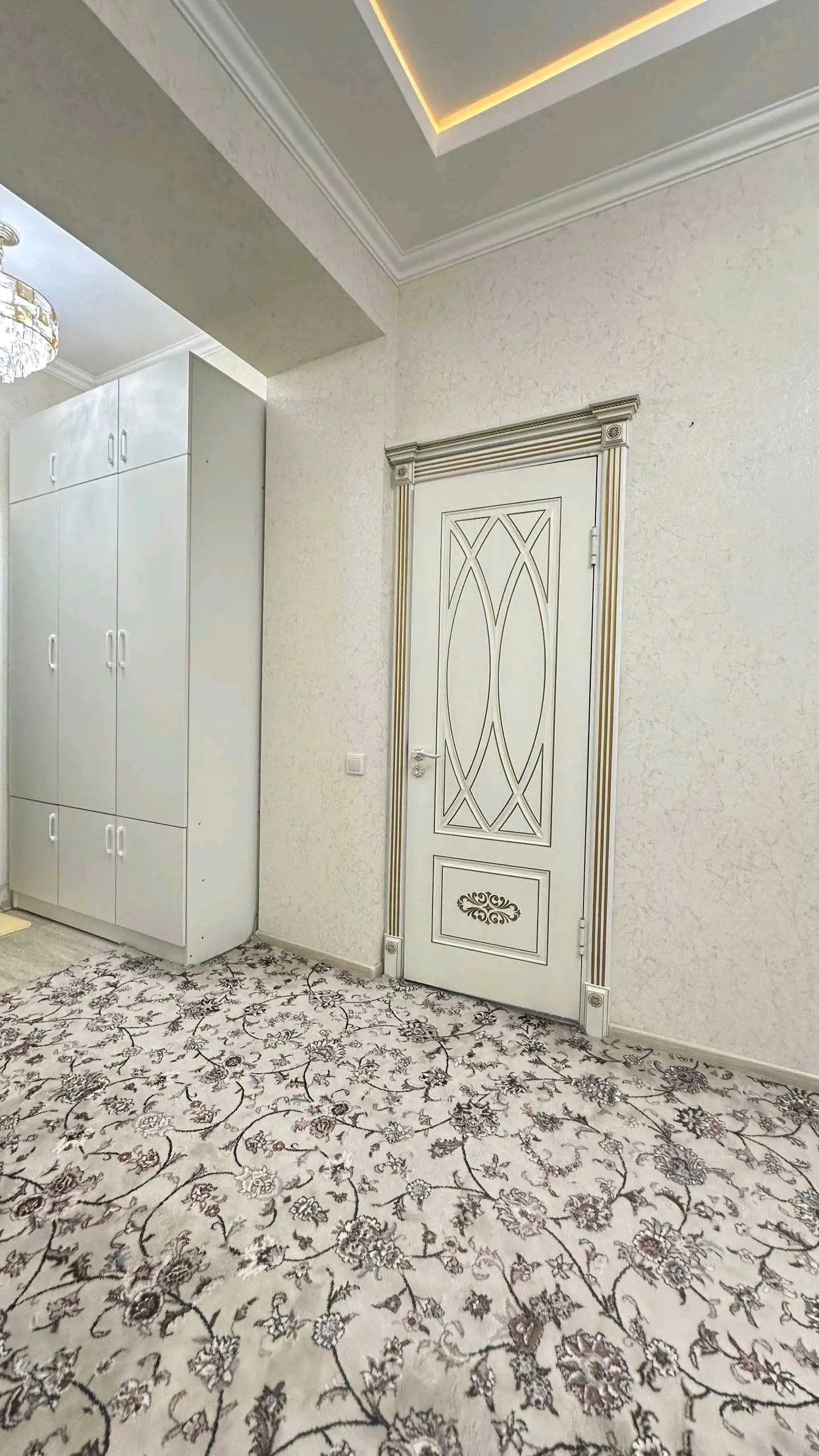4-к квартира, 19 этаж, 143 м², Сомони
