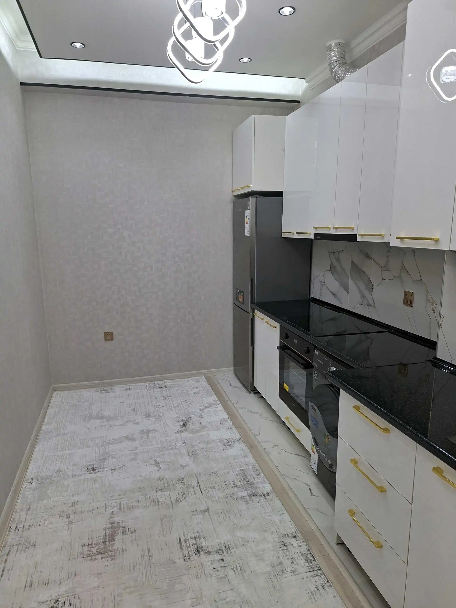 3-к квартира, 10 этаж, 87 м², Сино