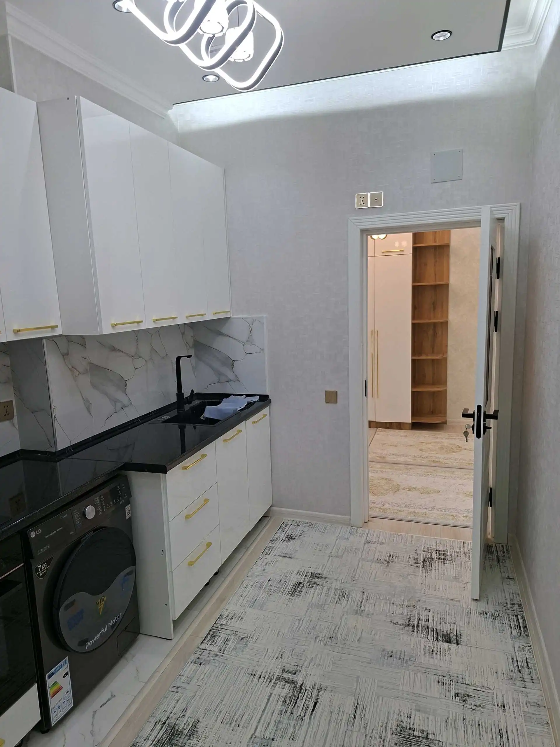 3-к квартира, 10 этаж, 87 м², Сино