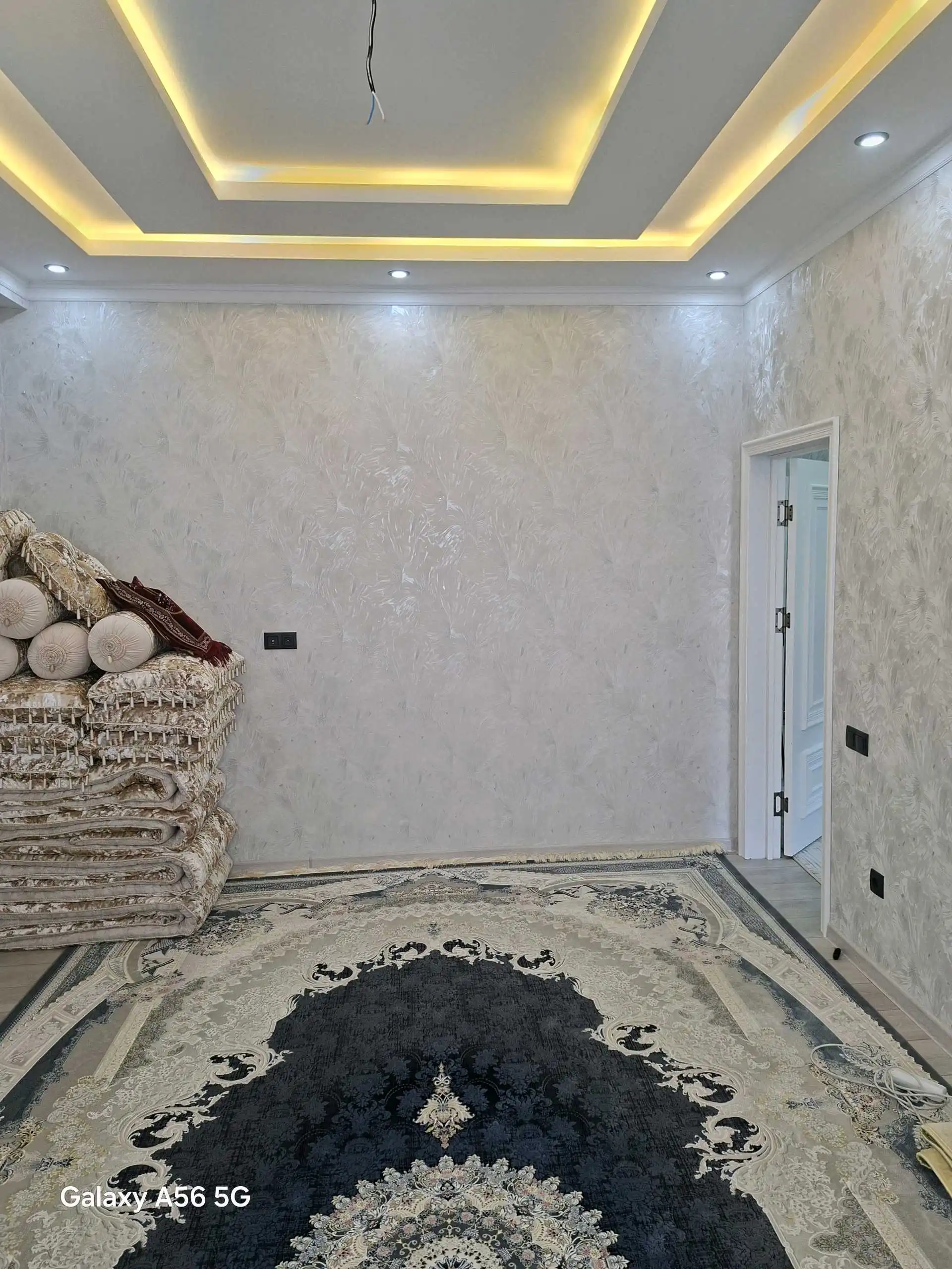 3-к квартира, 13 этаж, 80 м², Фирдавси