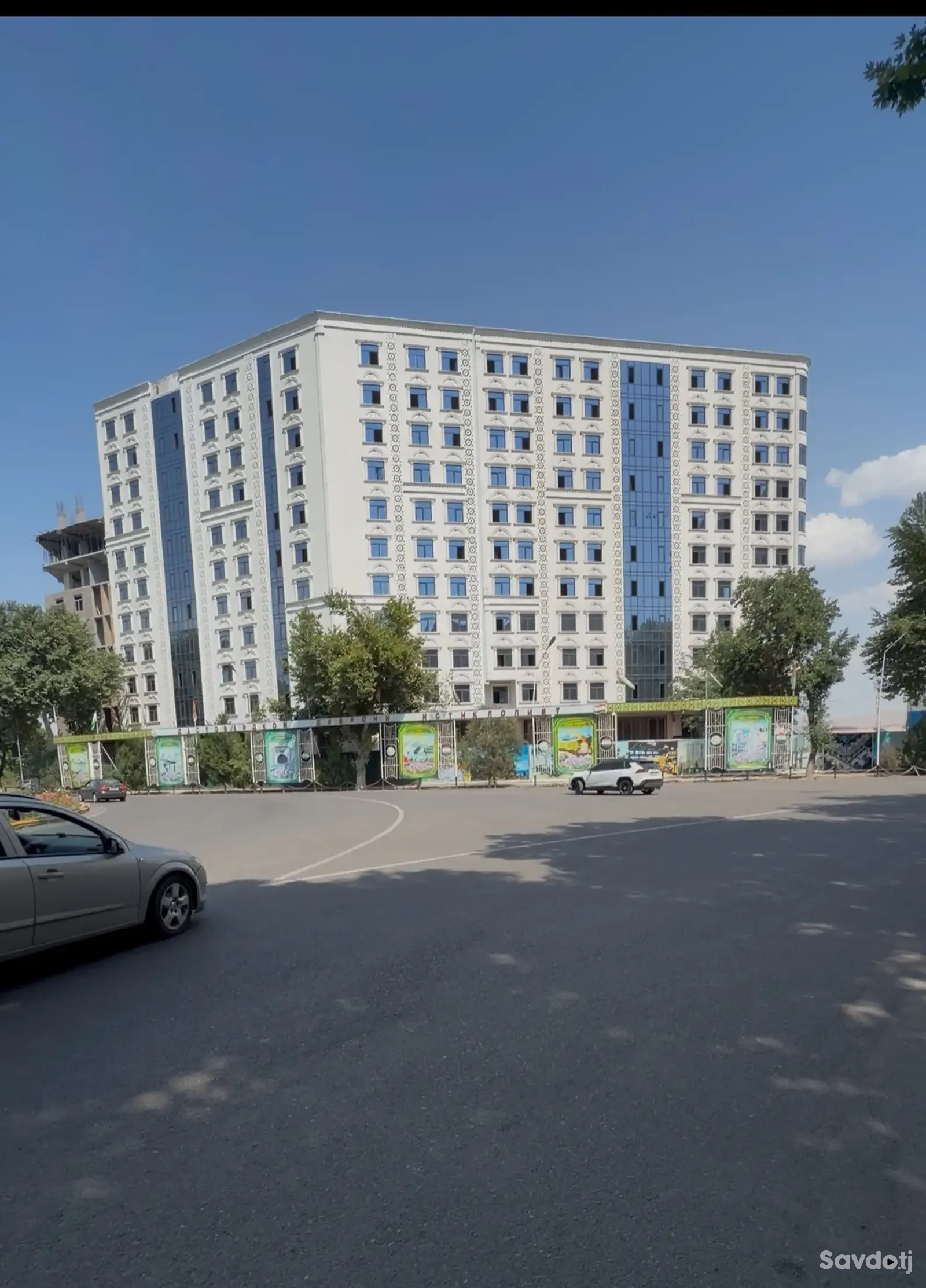 1-комн. квартира, 11 этаж, 72 м², Турсунзода