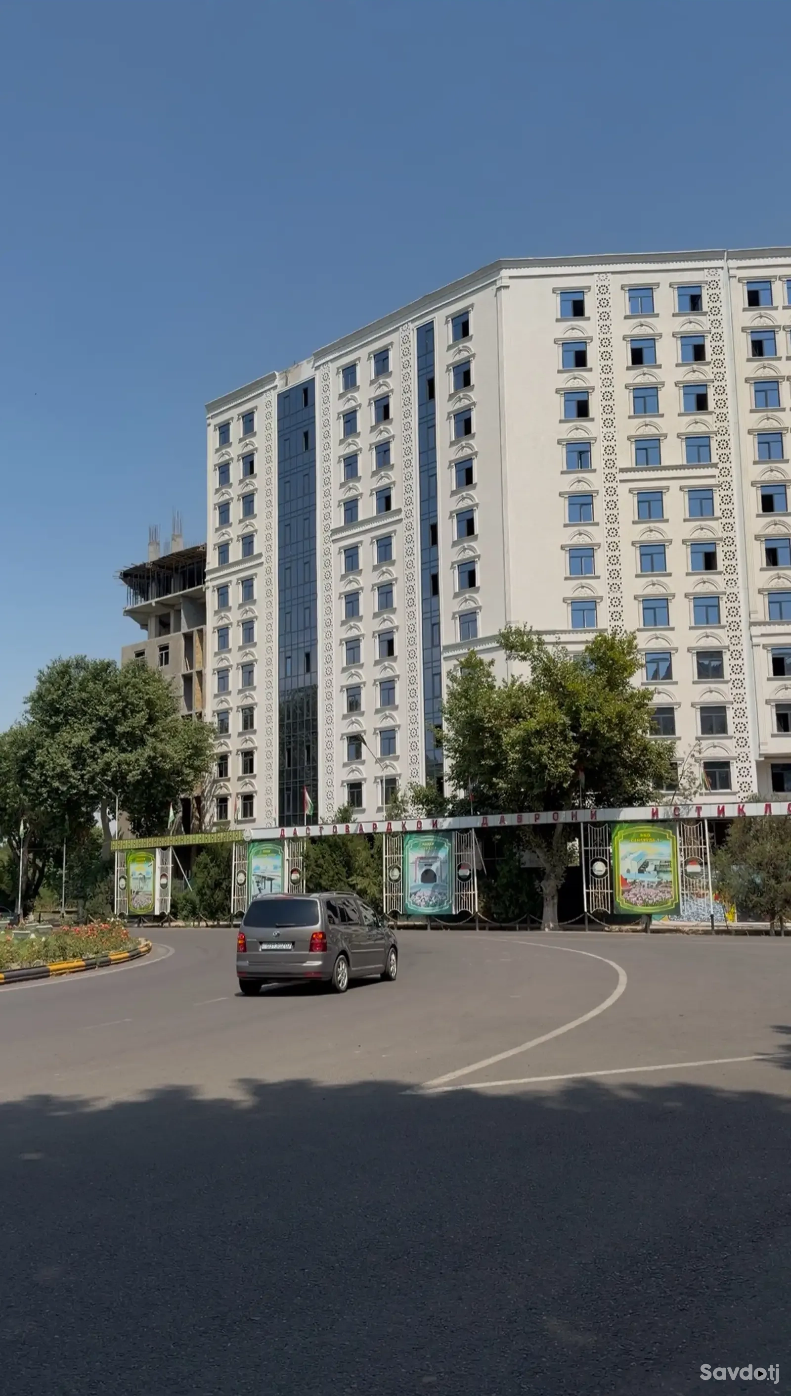 1-комн. квартира, 11 этаж, 72 м², Турсунзода