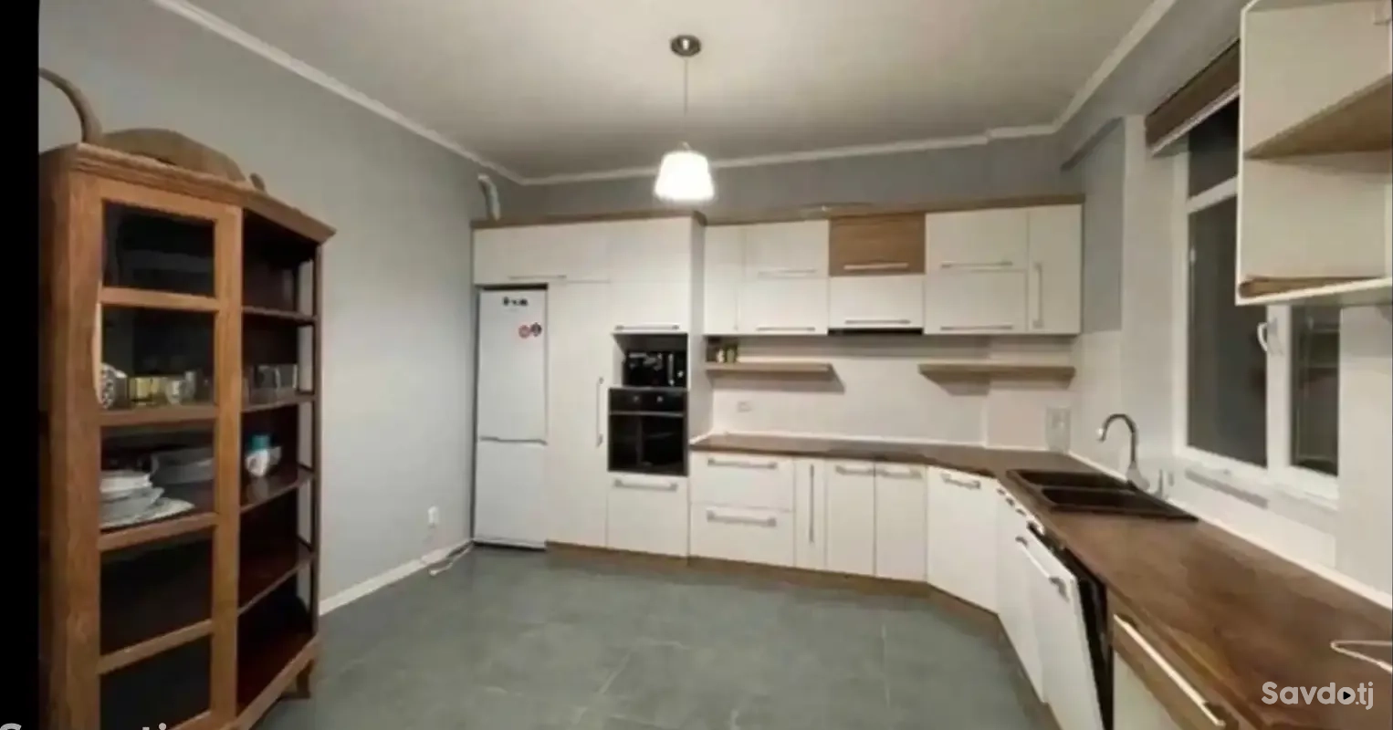4-комн. квартира, 9 этаж, 130м², Сомони — фото 3