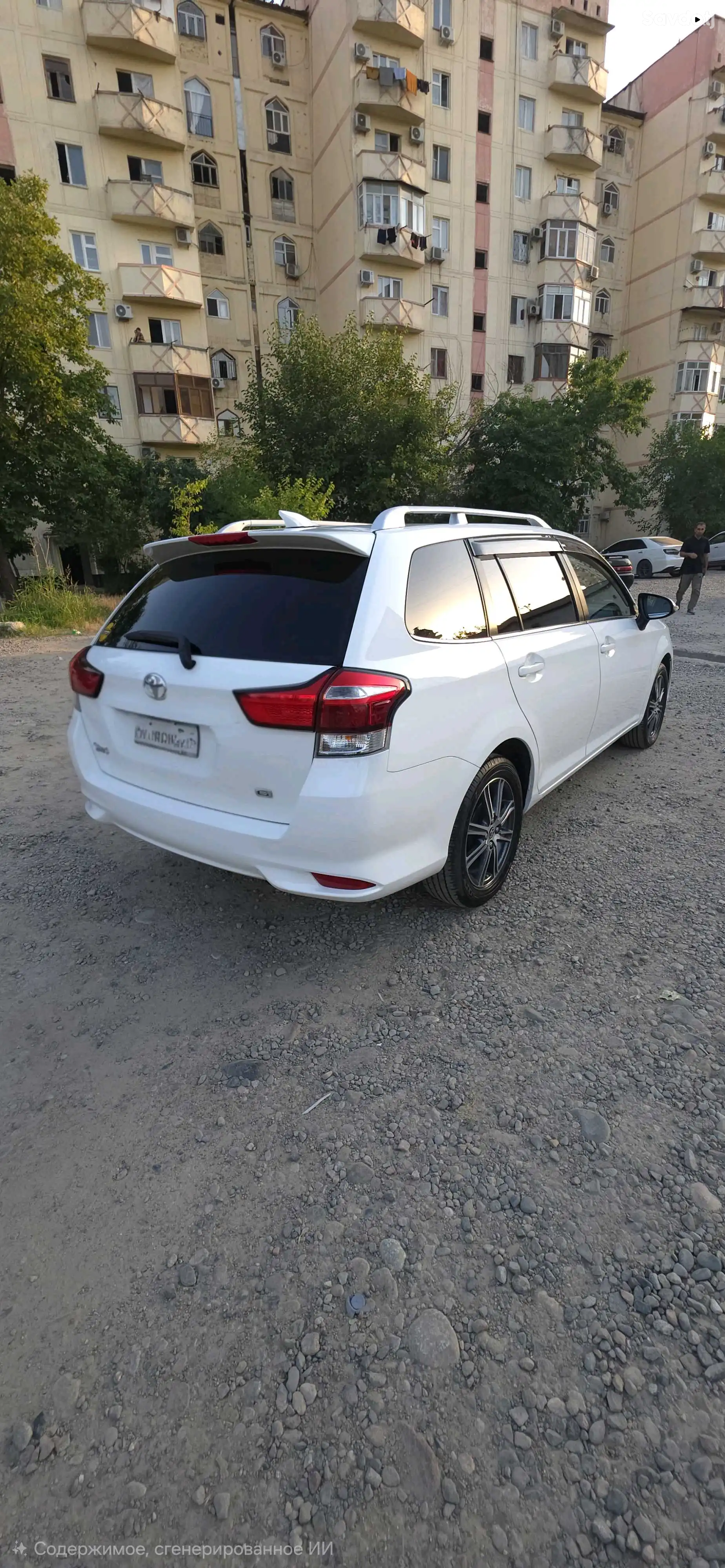 Toyota Fielder 2016