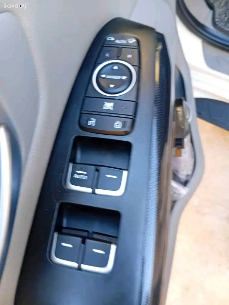 Kia Carnival 2014