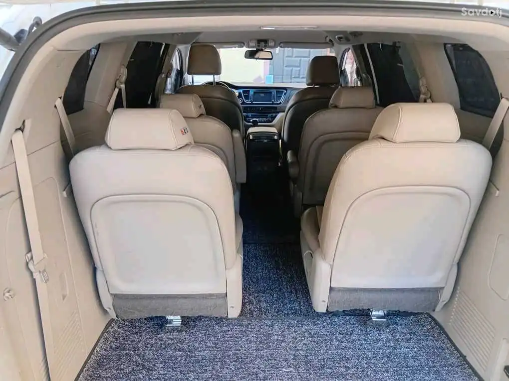 Kia Carnival 2014