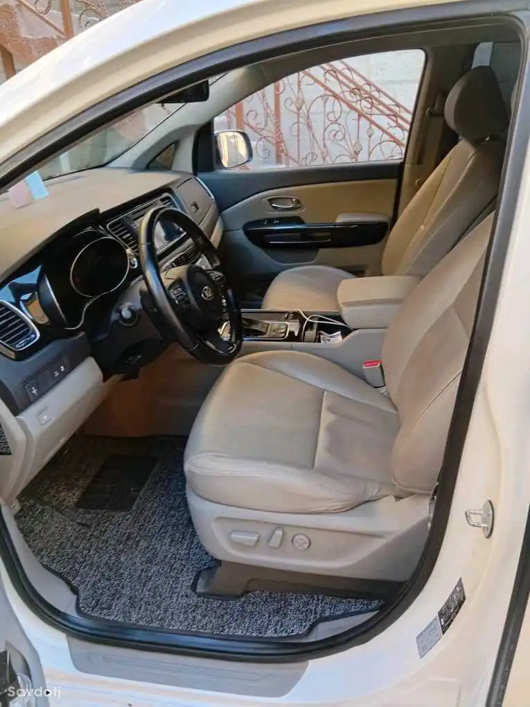 Kia Carnival 2014