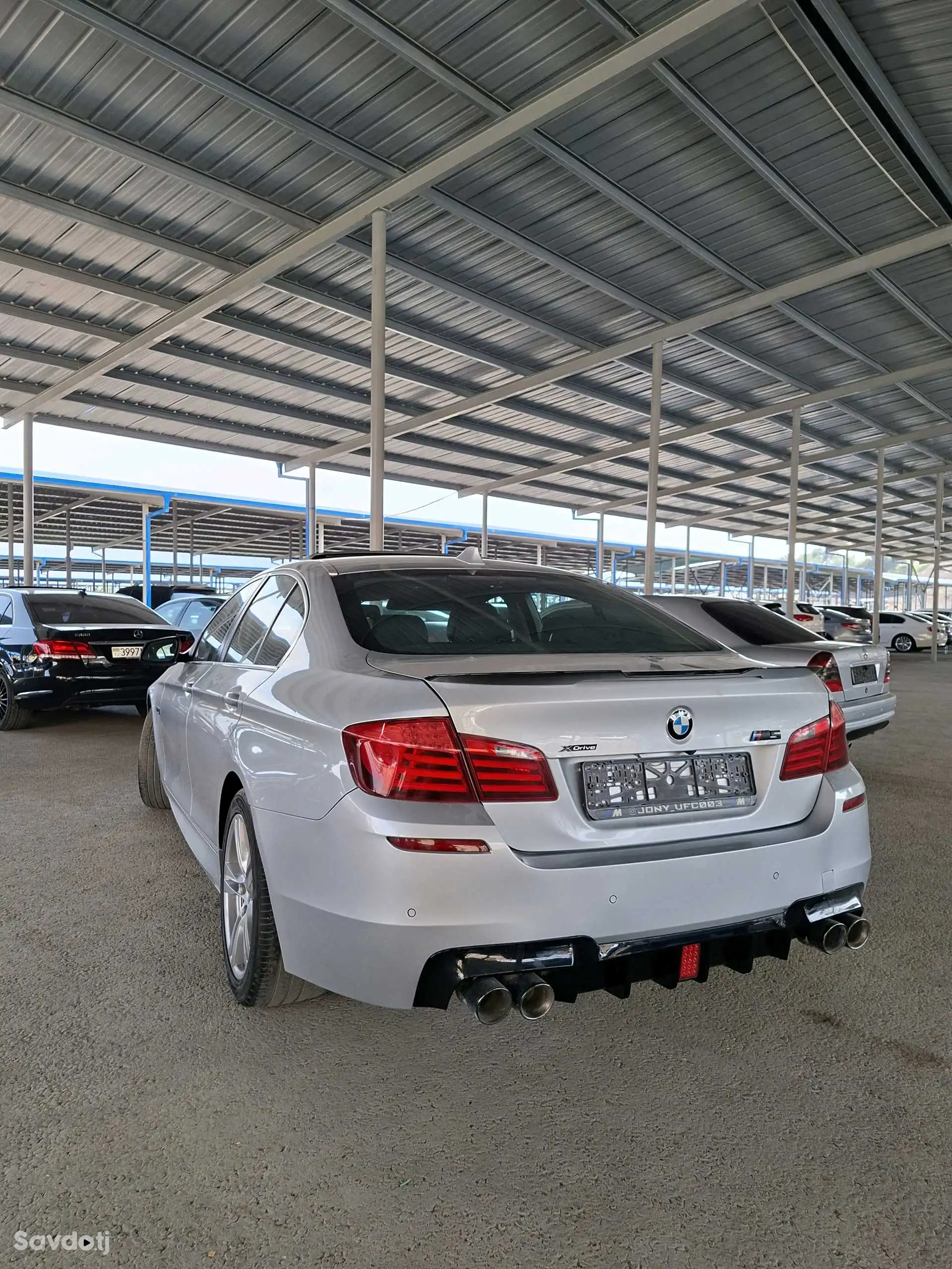 BMW 5 series 2011