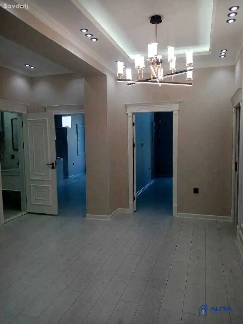 3-к квартира, 8 этаж, 93 м², И Сомони