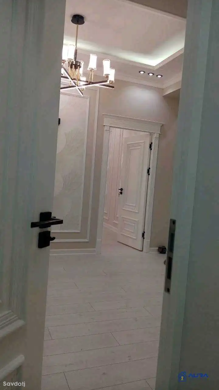 3-к квартира, 8 этаж, 93 м², И Сомони