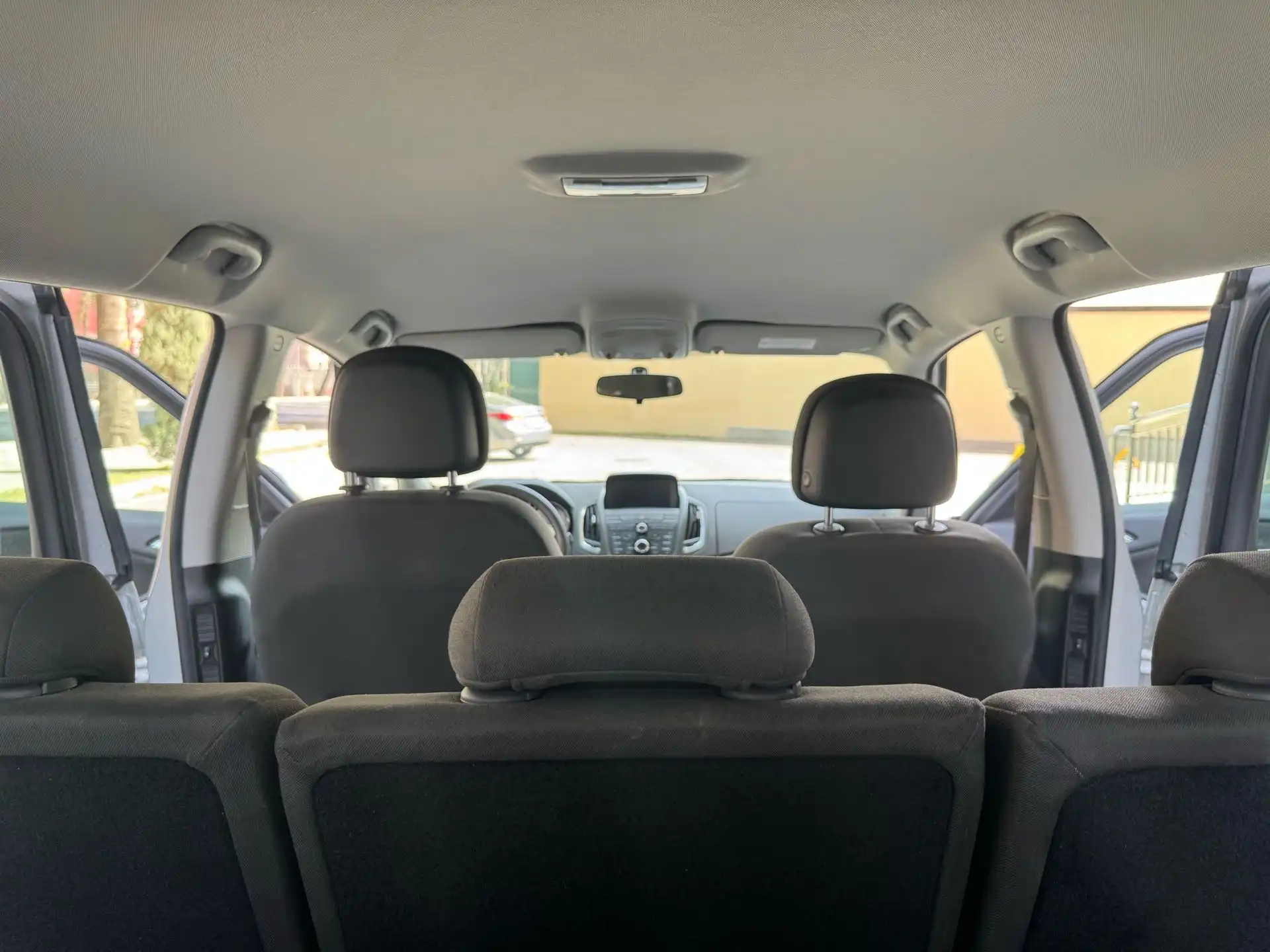 Opel Zafira 2016